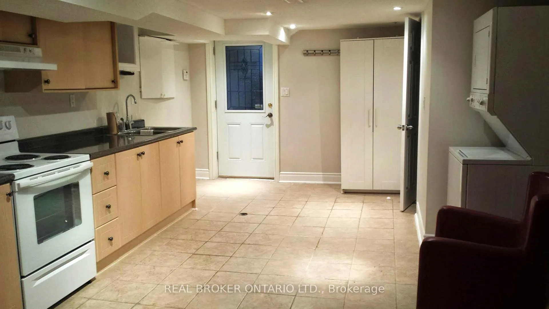 Photo 4 of Unit Lower, 48 Kingston Road, Toronto, Woodbine Corridor — HOMEH