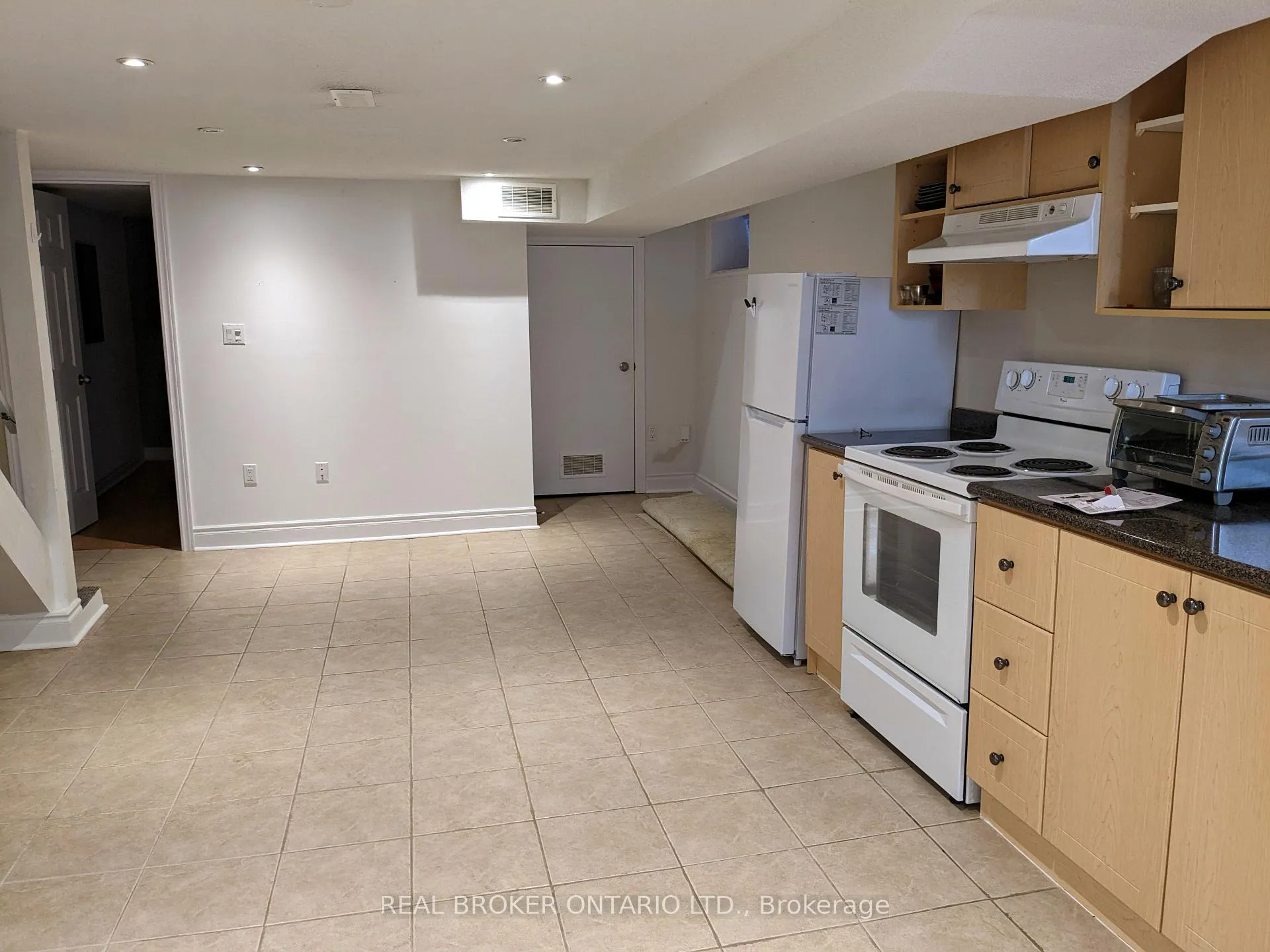 Photo 5 of Unit Lower, 48 Kingston Road, Toronto, Woodbine Corridor — HOMEH