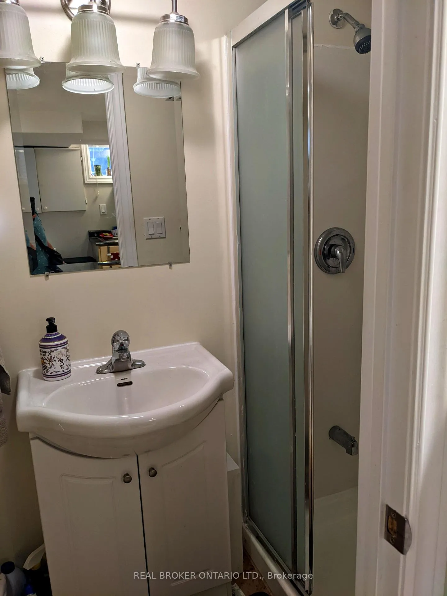 Photo 10 of Unit Lower, 48 Kingston Road, Toronto, Woodbine Corridor — HOMEH