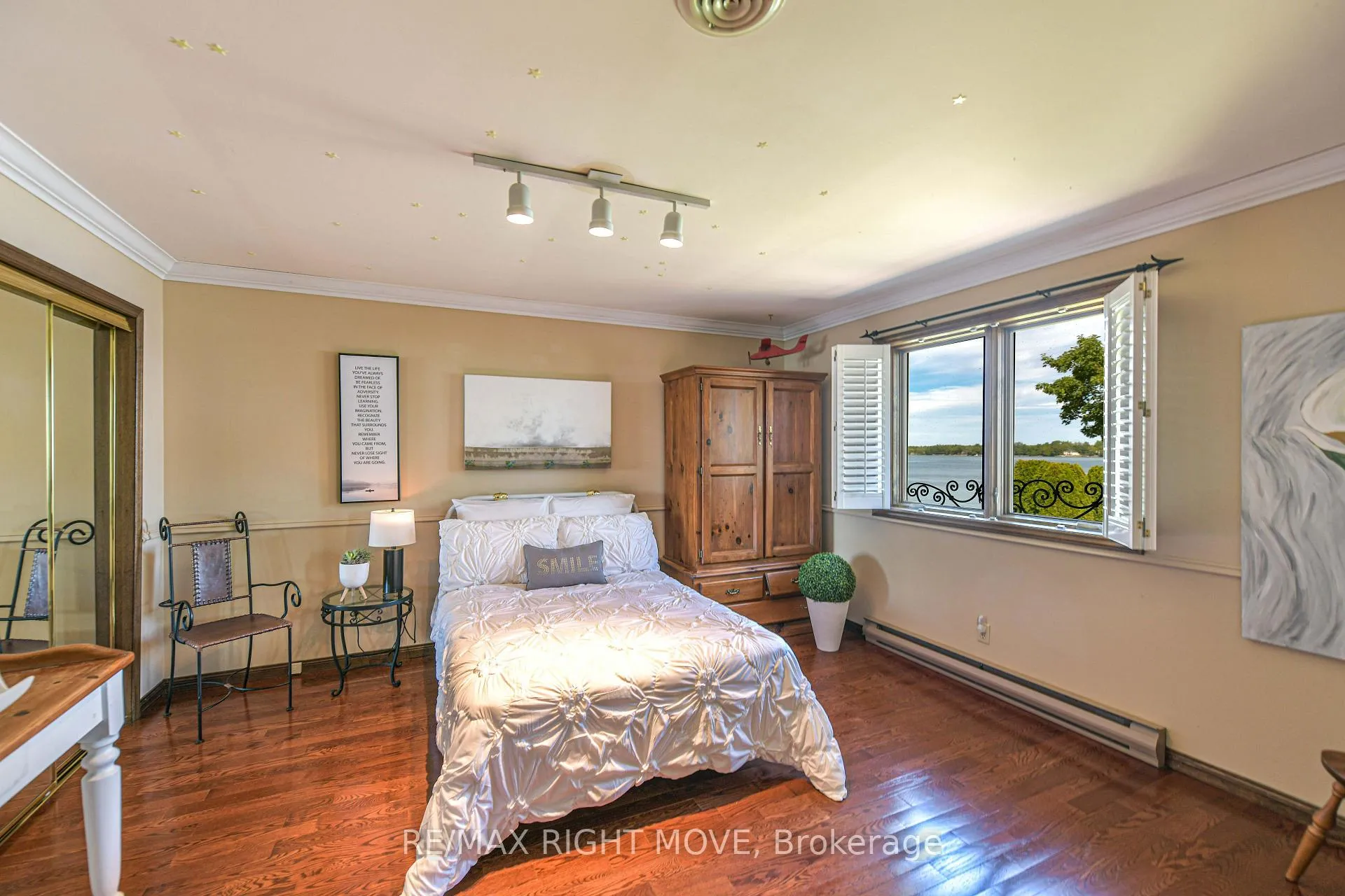 Photo 33 of 759 Broadview Avenue, Orillia — HOMEH