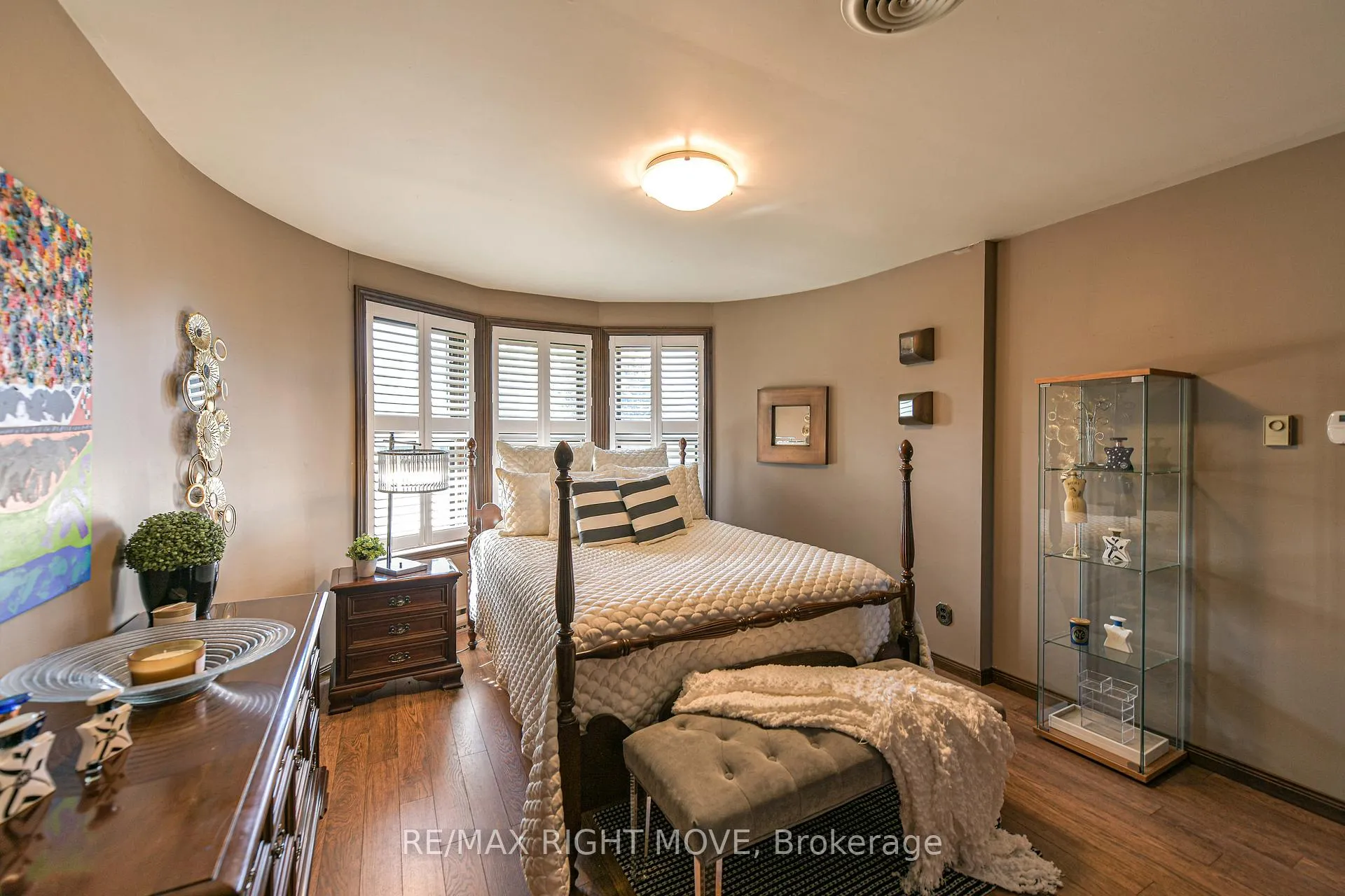 Photo 36 of 759 Broadview Avenue, Orillia — HOMEH
