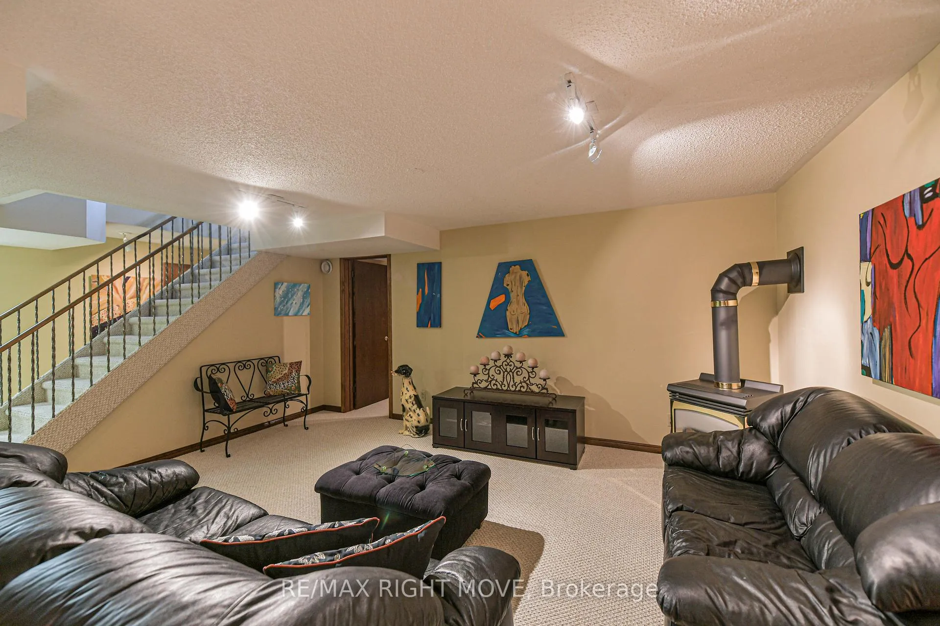 Photo 41 of 759 Broadview Avenue, Orillia — HOMEH