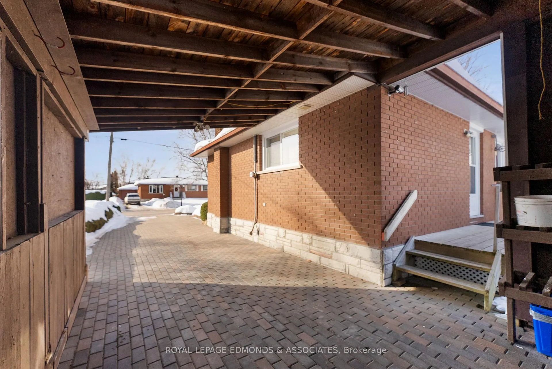 Photo 4 of 395 Chamberlain Street, Pembroke — HOMEH