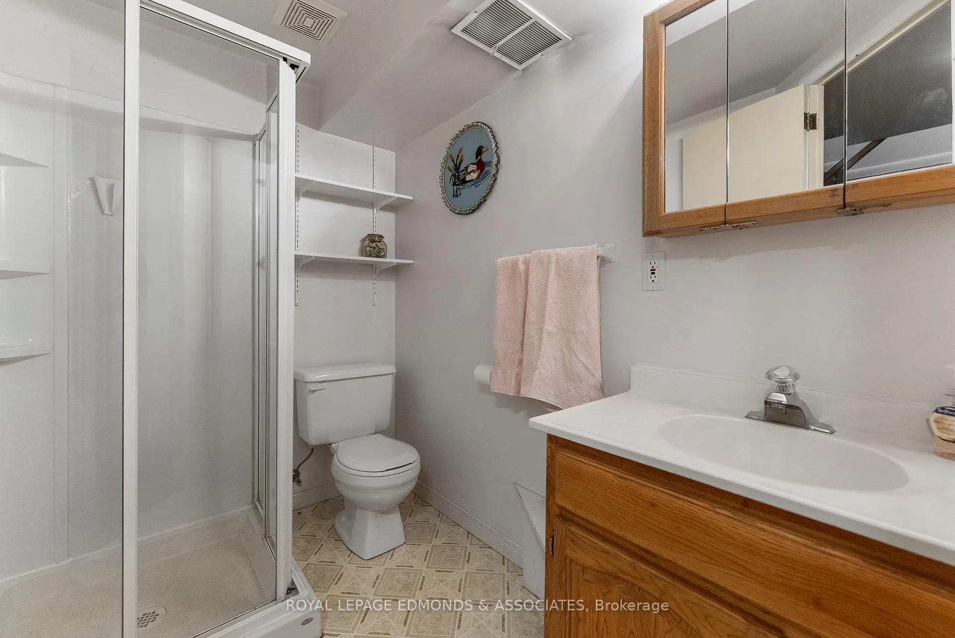 Photo 25 of 395 Chamberlain Street, Pembroke — HOMEH