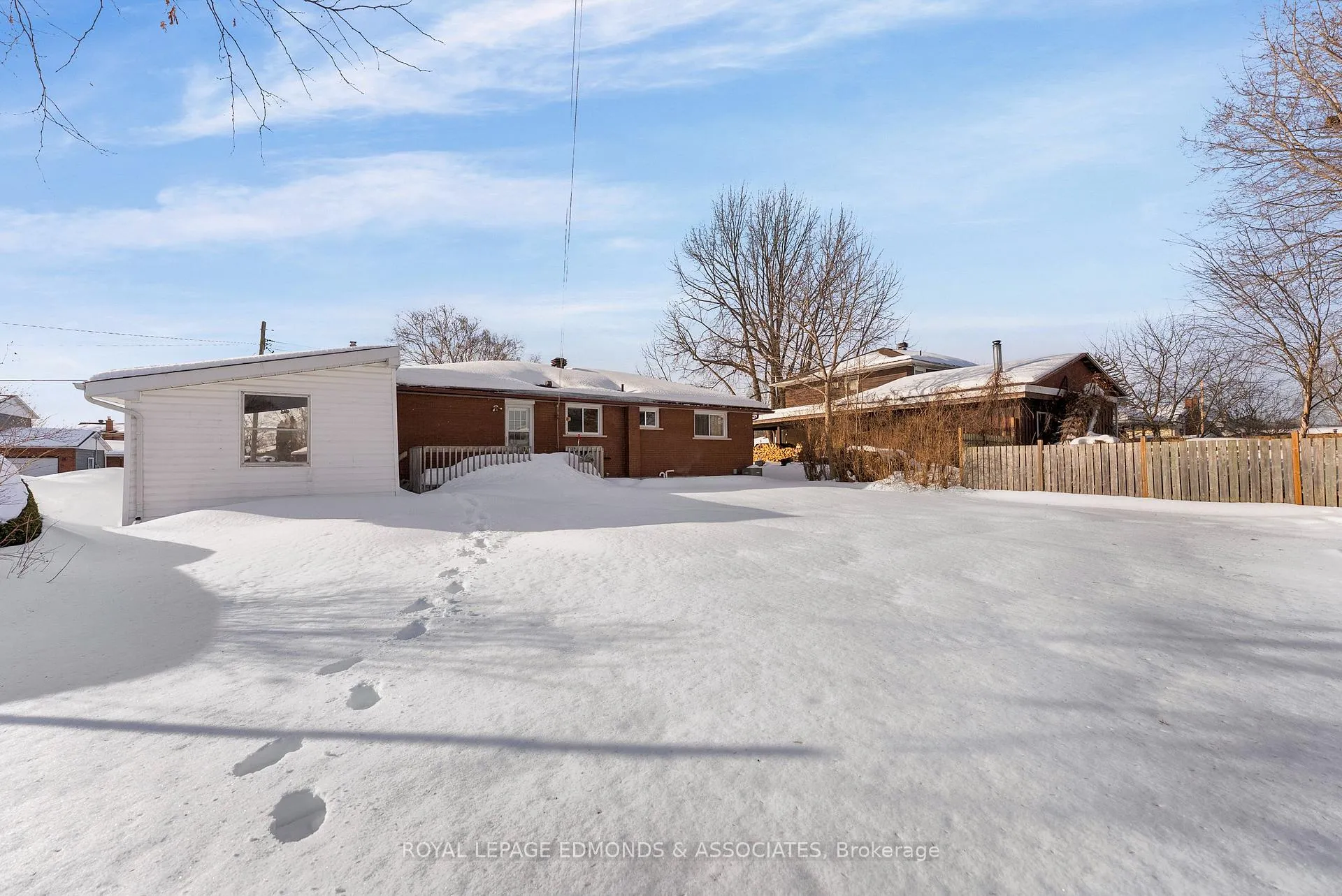 Photo 33 of 395 Chamberlain Street, Pembroke — HOMEH