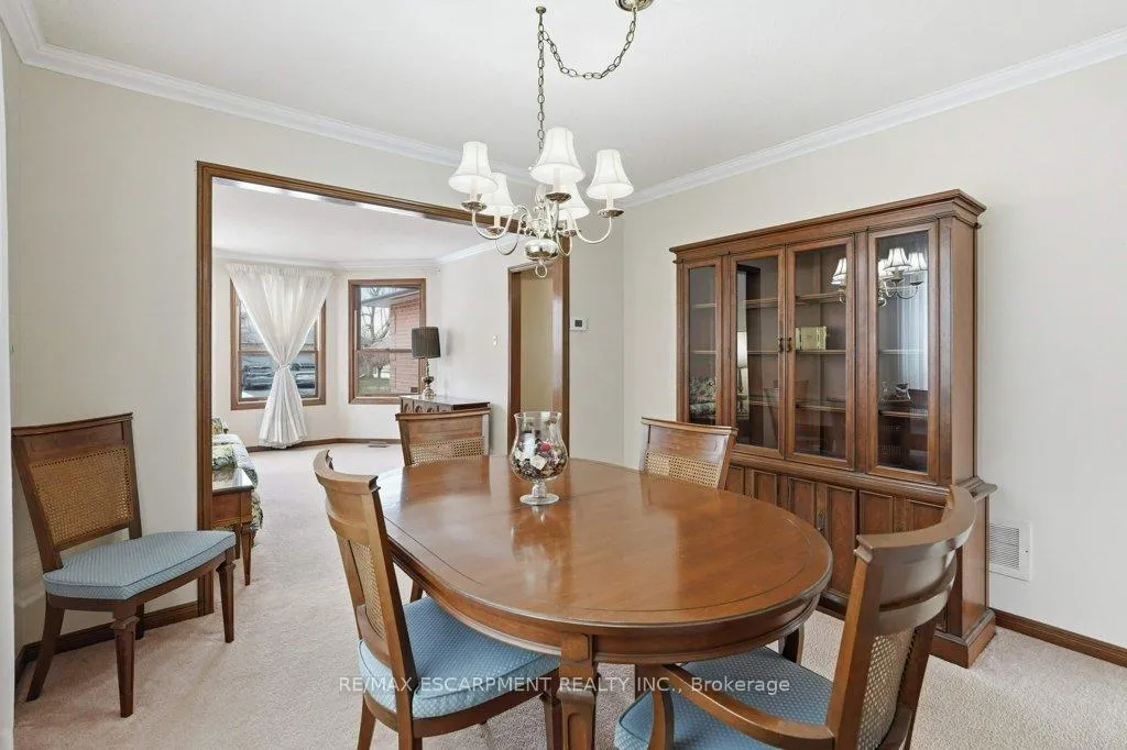 Photo 7 of 639 Rexford Drive, Hamilton, Randall — HOMEH