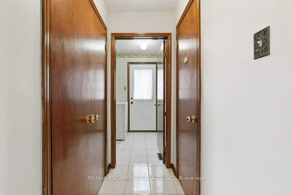 Photo 19 of 639 Rexford Drive, Hamilton, Randall — HOMEH
