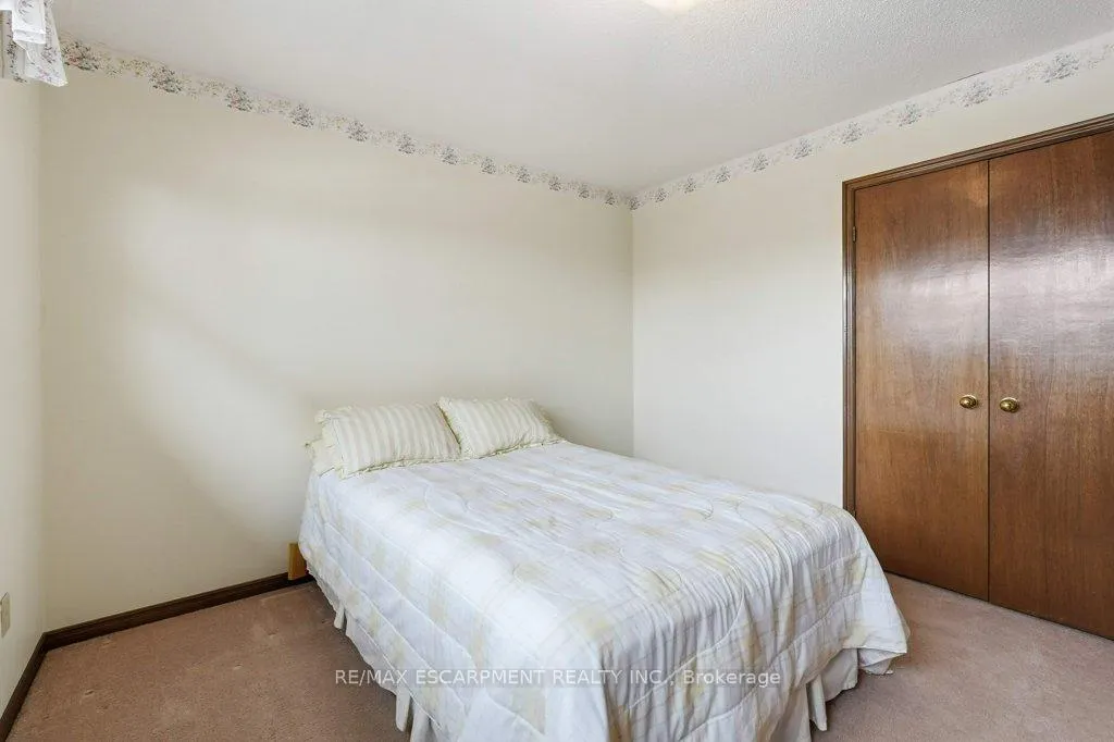 Photo 24 of 639 Rexford Drive, Hamilton, Randall — HOMEH