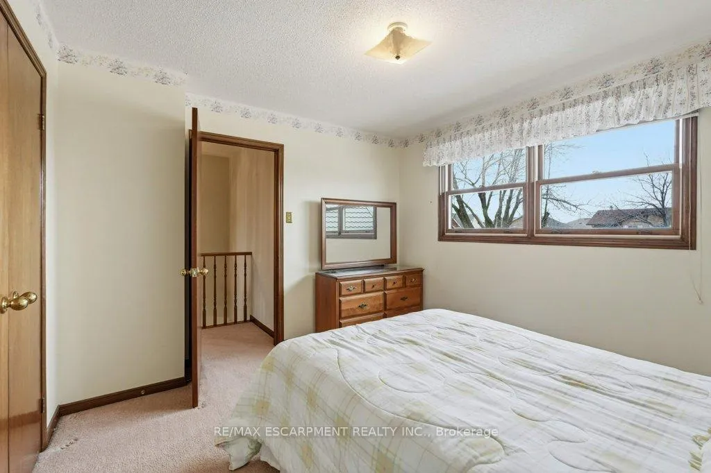 Photo 25 of 639 Rexford Drive, Hamilton, Randall — HOMEH