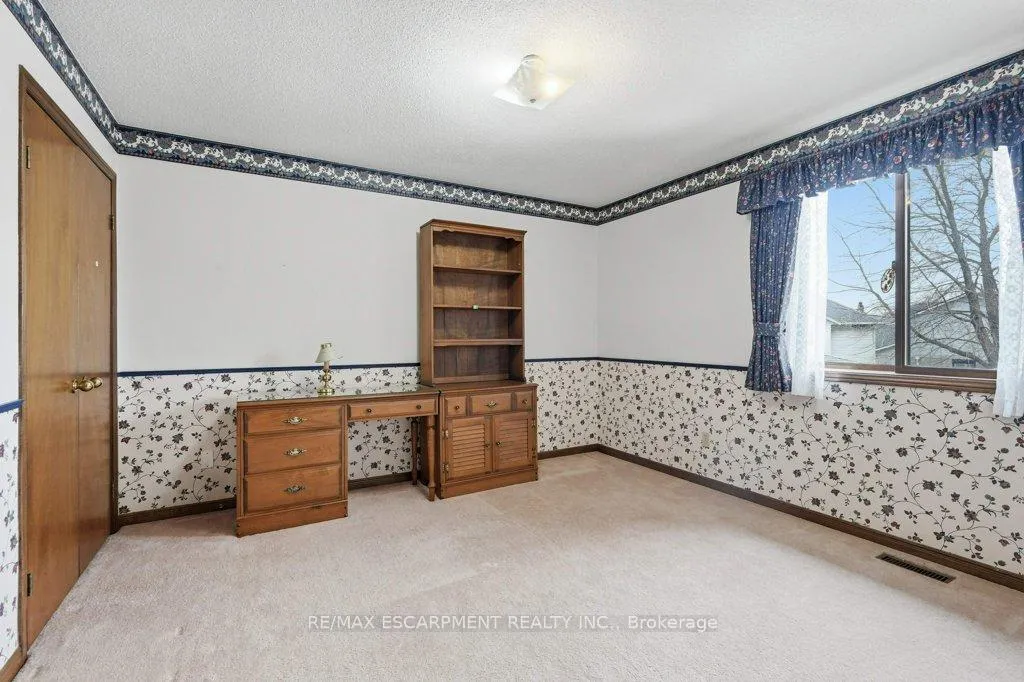 Photo 26 of 639 Rexford Drive, Hamilton, Randall — HOMEH