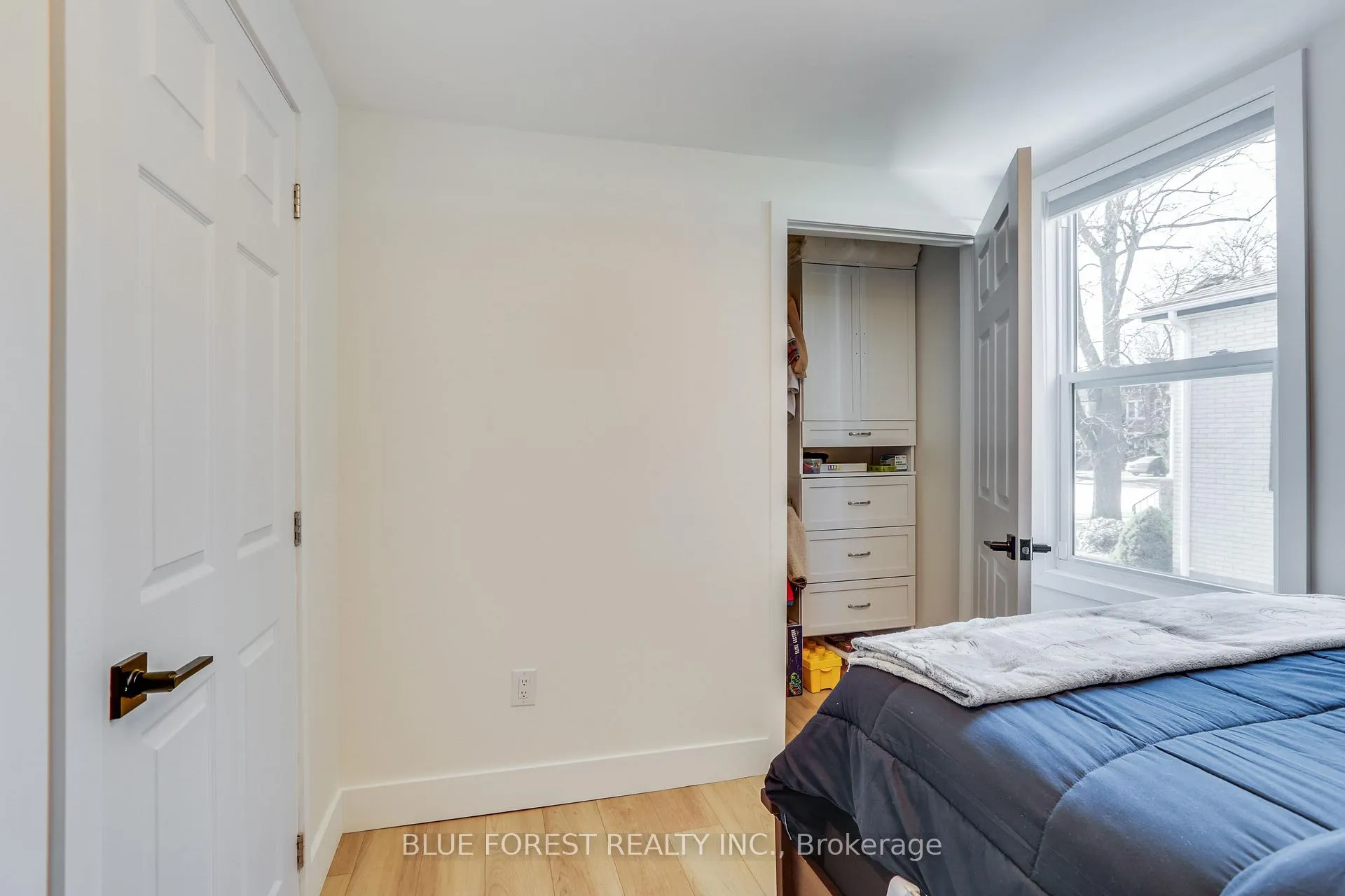 Photo 12 of 131 Emily Street, Strathroy-Caradoc, NW — HOMEH