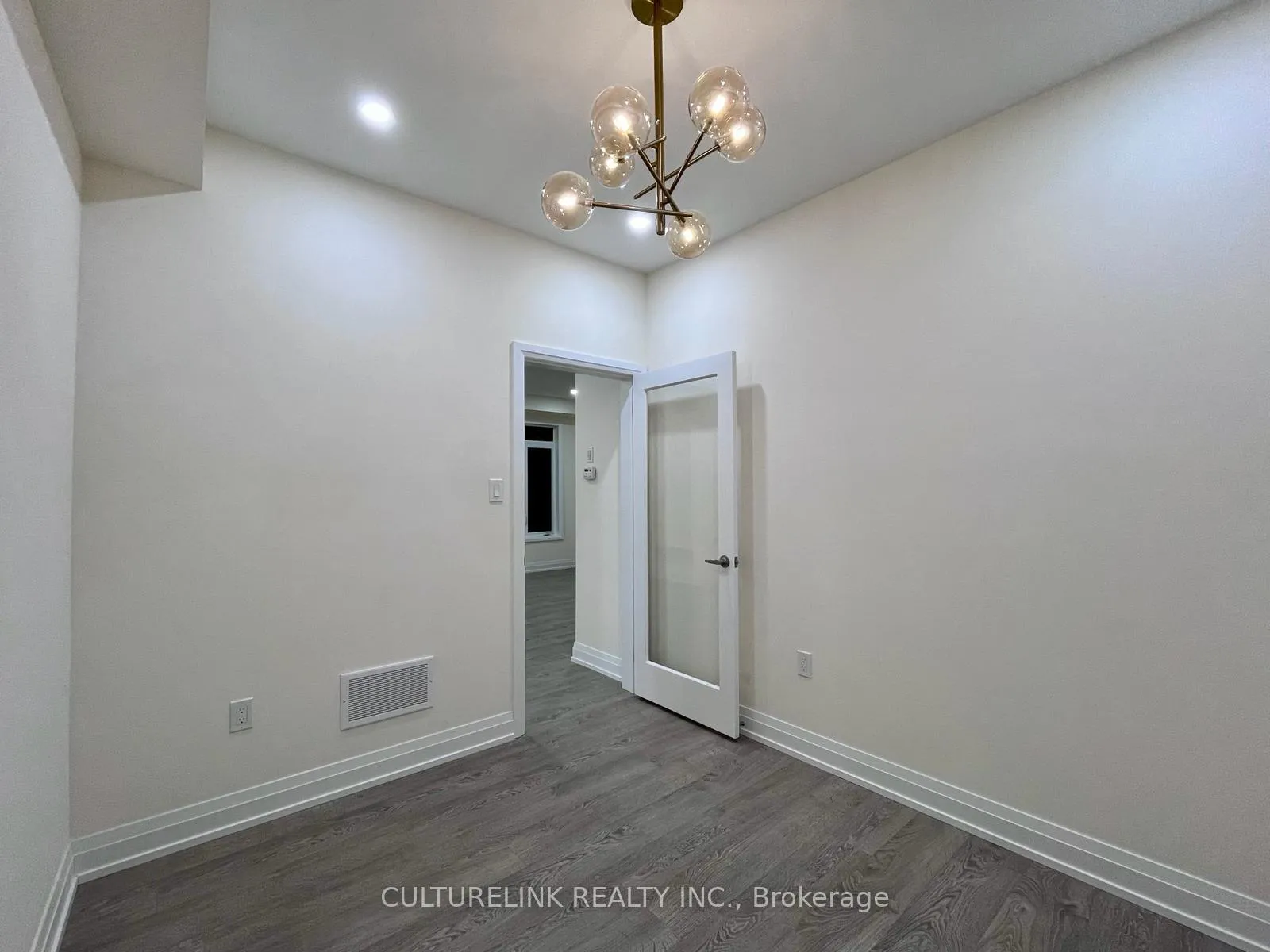 Photo 20 of 24 Daffodil Road, Springwater, Midhurst — HOMEH