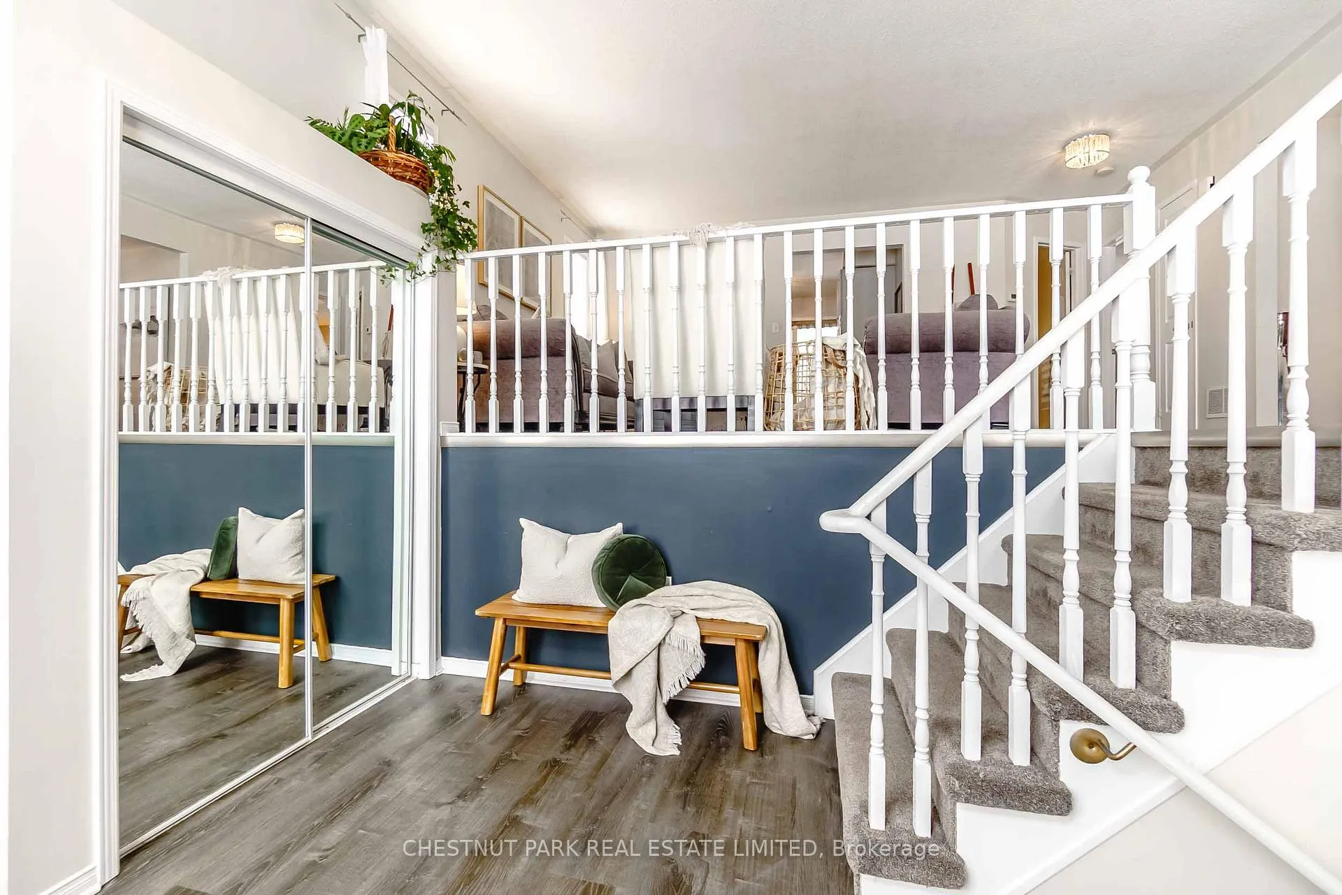 Photo 3 of 1470 Glenforest Crescent, Peterborough, Monaghan Ward 2 — HOMEH