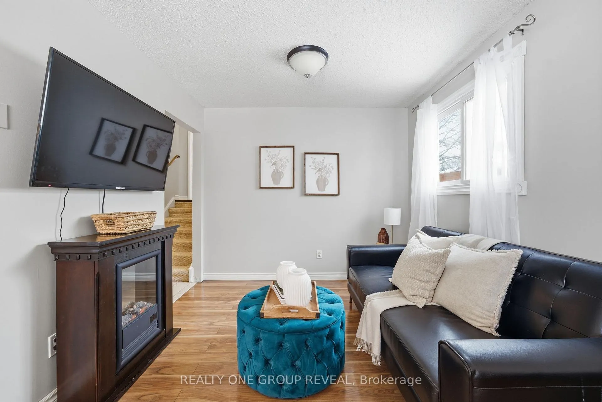 Photo 13 of 170 Seneca Avenue, Oshawa, Samac — HOMEH