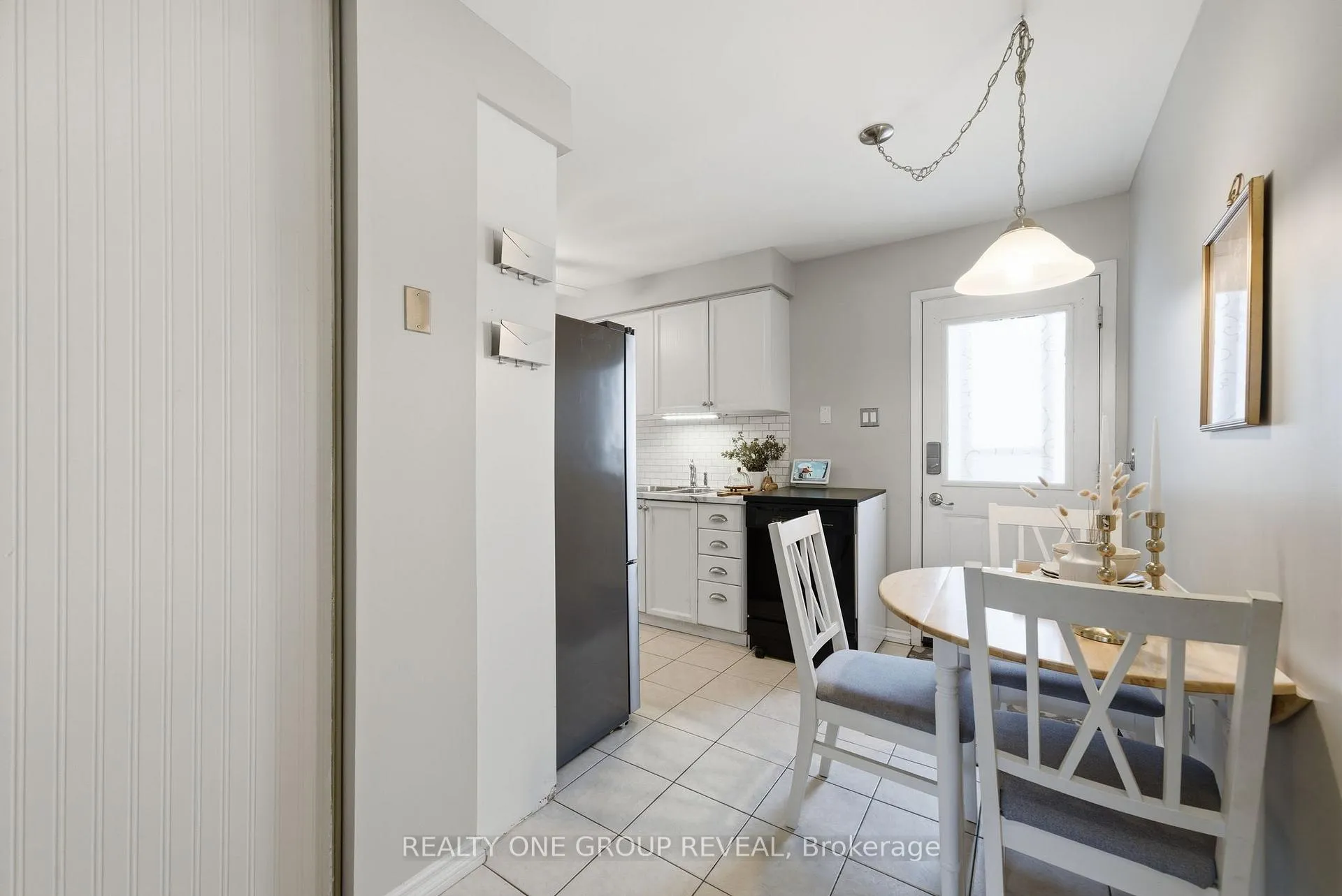Photo 17 of 170 Seneca Avenue, Oshawa, Samac — HOMEH