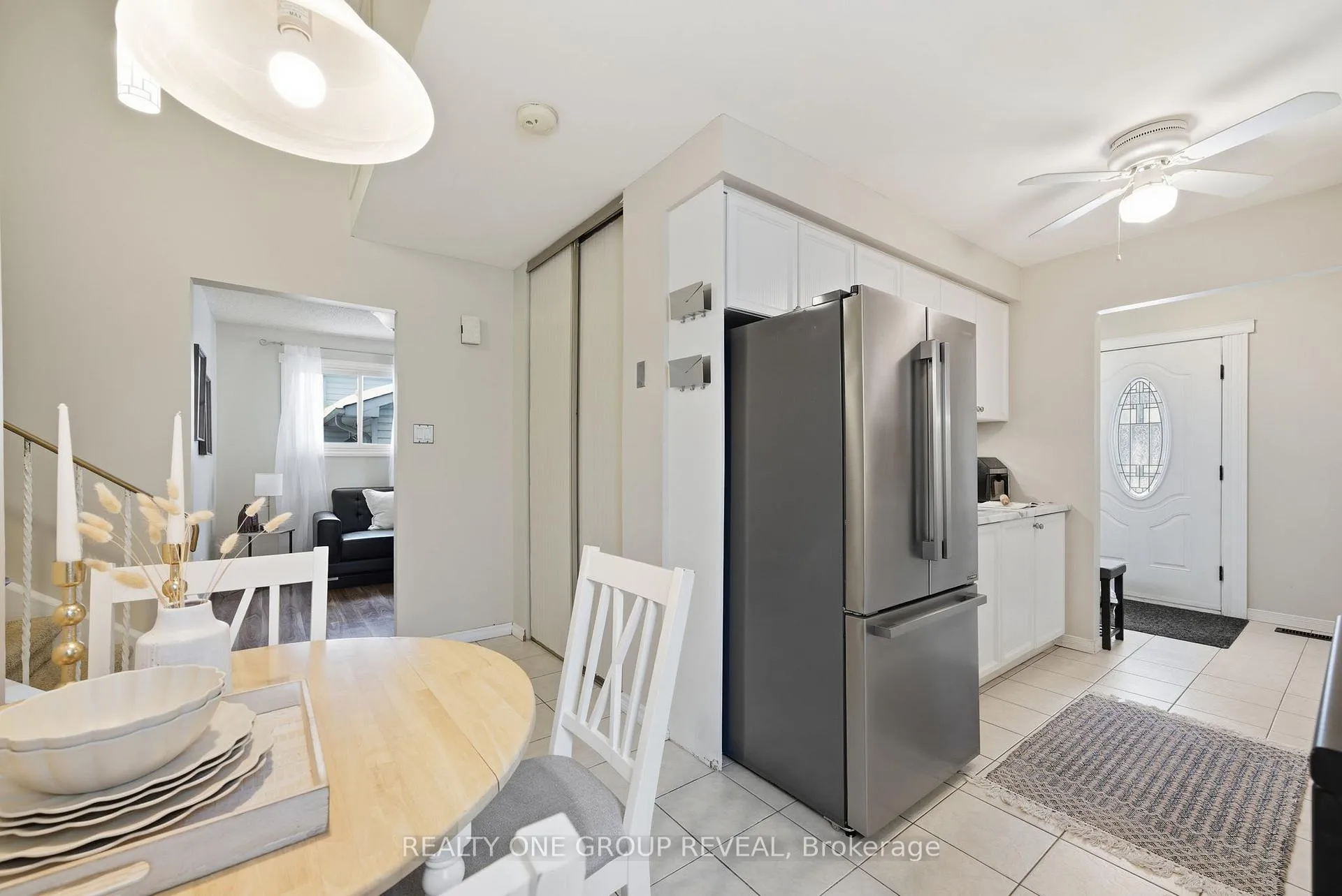 Photo 18 of 170 Seneca Avenue, Oshawa, Samac — HOMEH