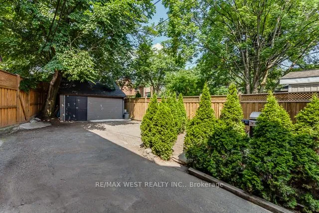 Photo 19 of Unit Main, 56 Macdonell Avenue, Toronto, Roncesvalles — HOMEH