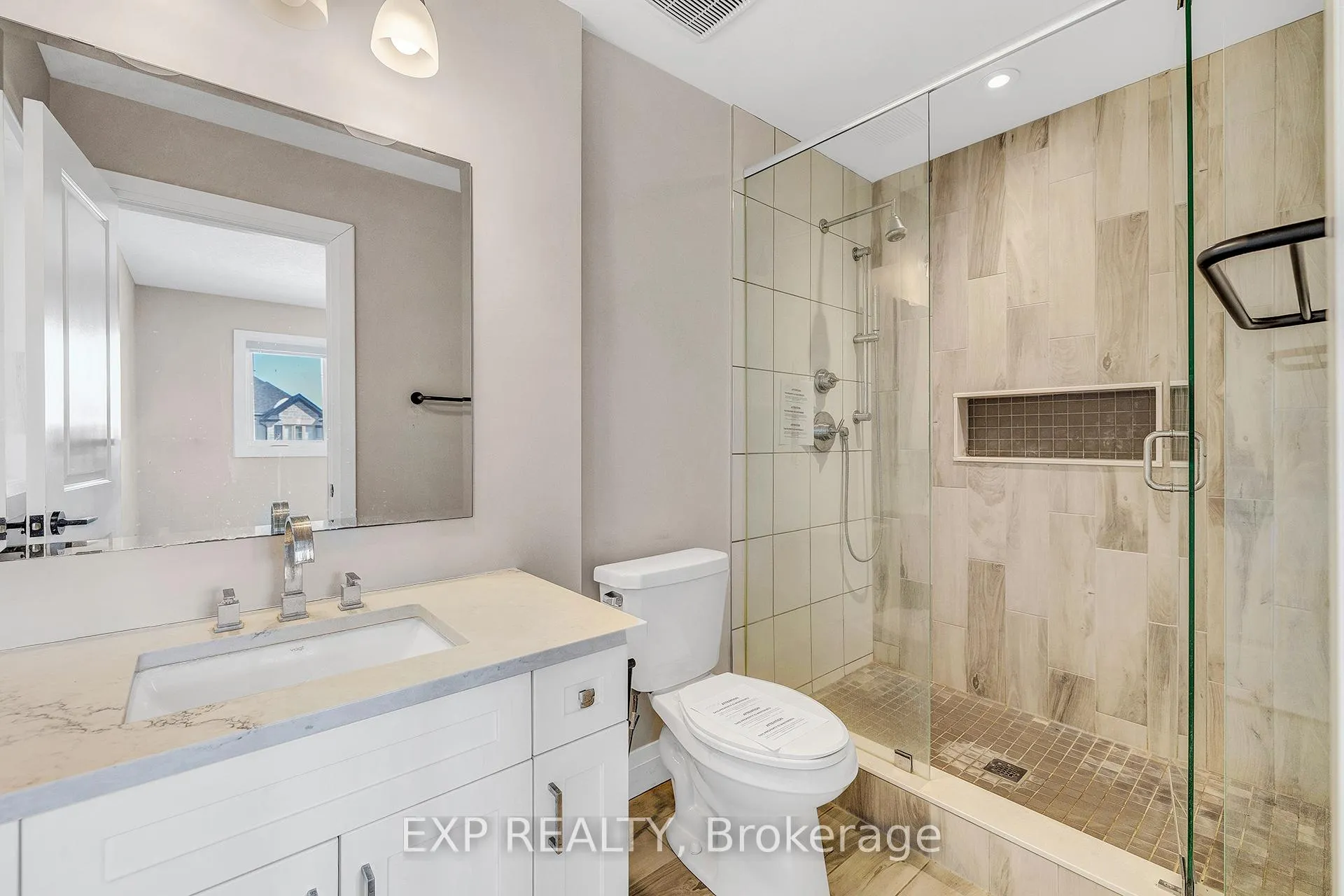 Photo 15 of 47 Pondcliffe Drive, Kitchener, Doon South — HOMEH