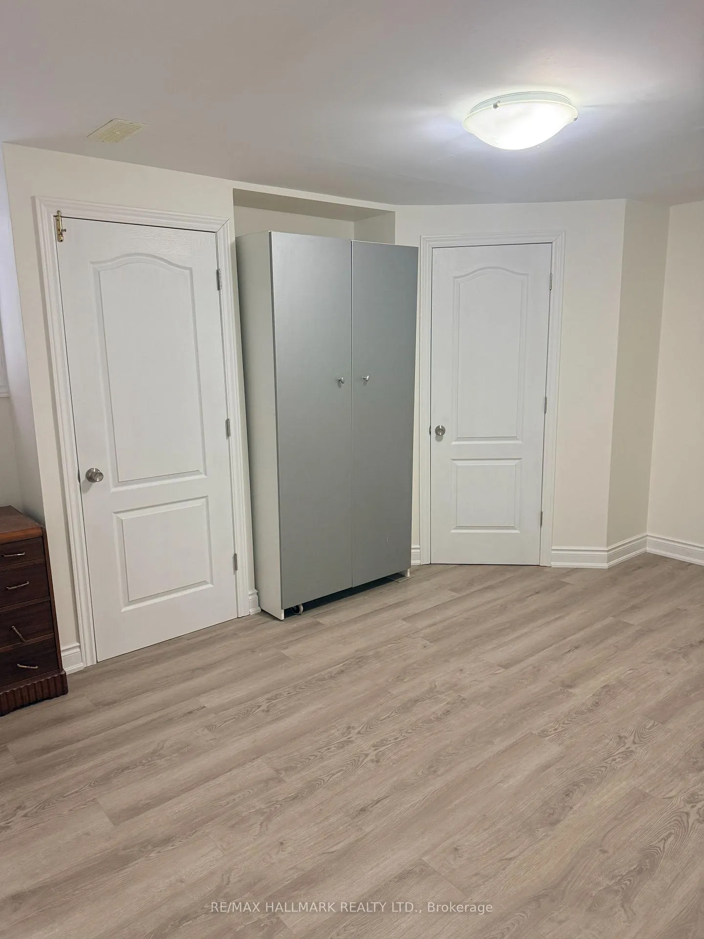 Photo 6 of Unit Bsmt, 550 Yates Drive, Milton, Coates — HOMEH