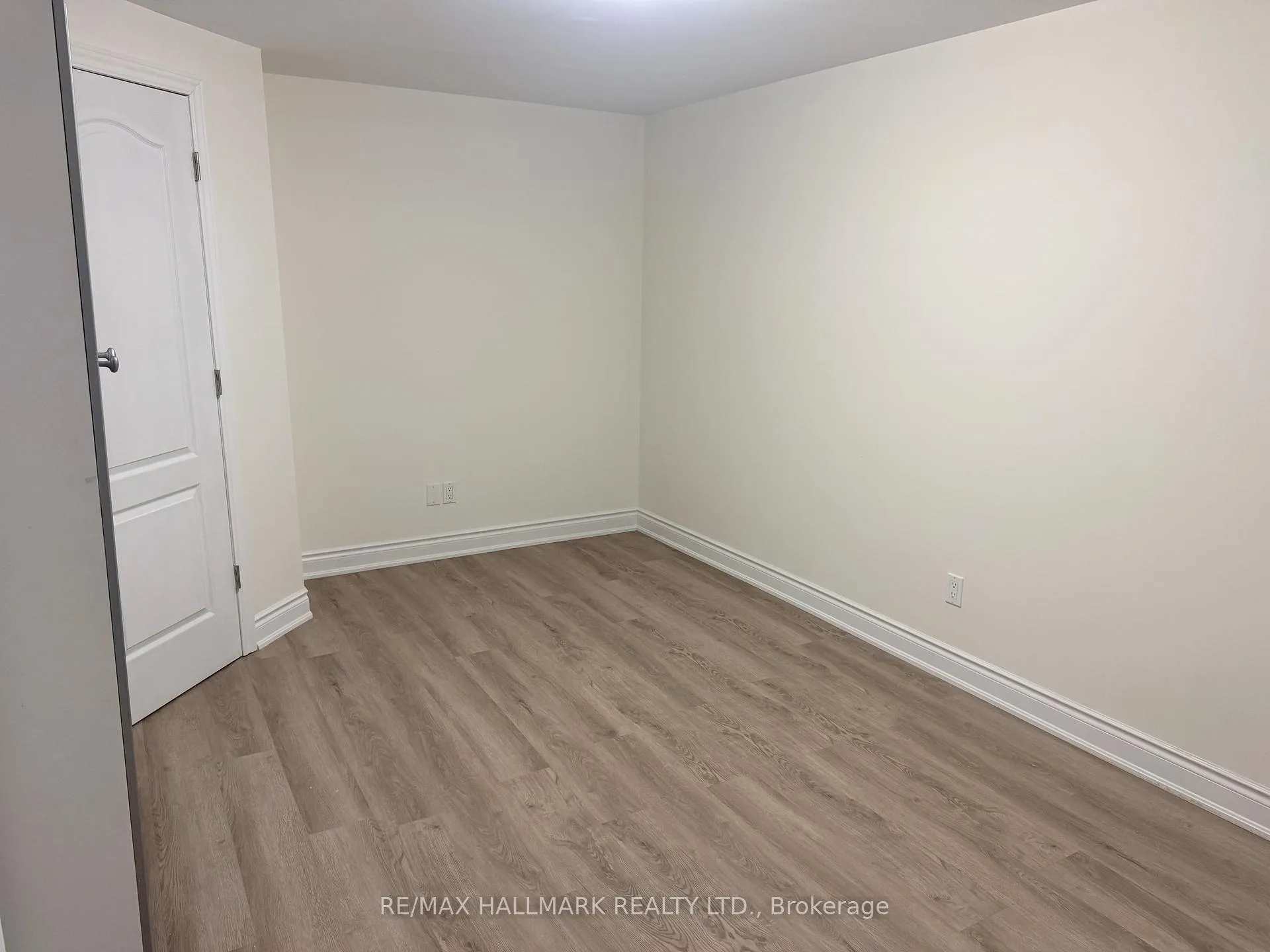 Photo 7 of Unit Bsmt, 550 Yates Drive, Milton, Coates — HOMEH