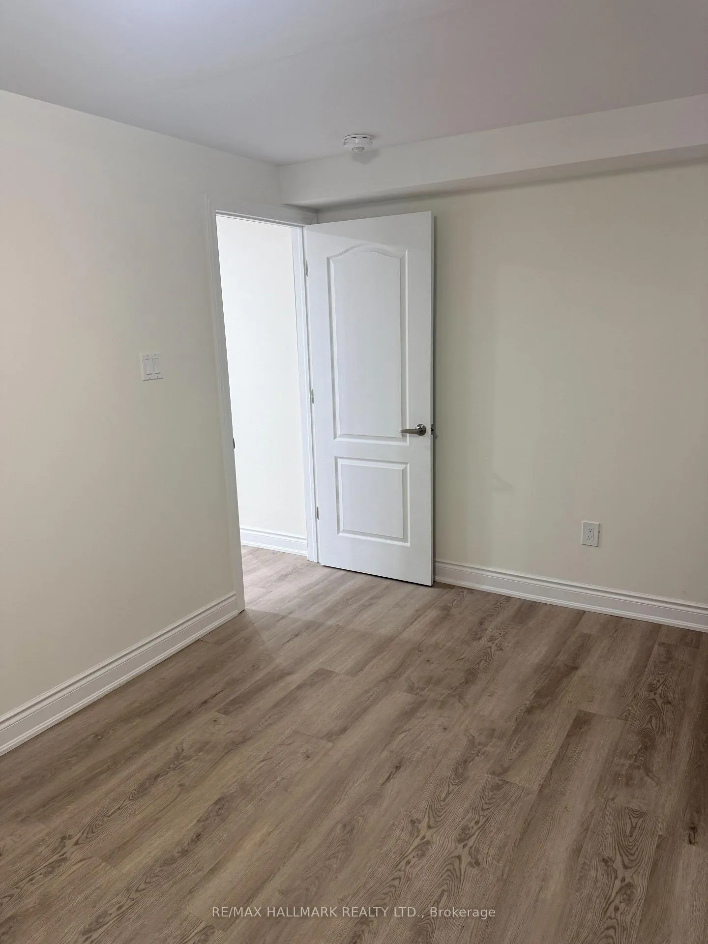Photo 8 of Unit Bsmt, 550 Yates Drive, Milton, Coates — HOMEH