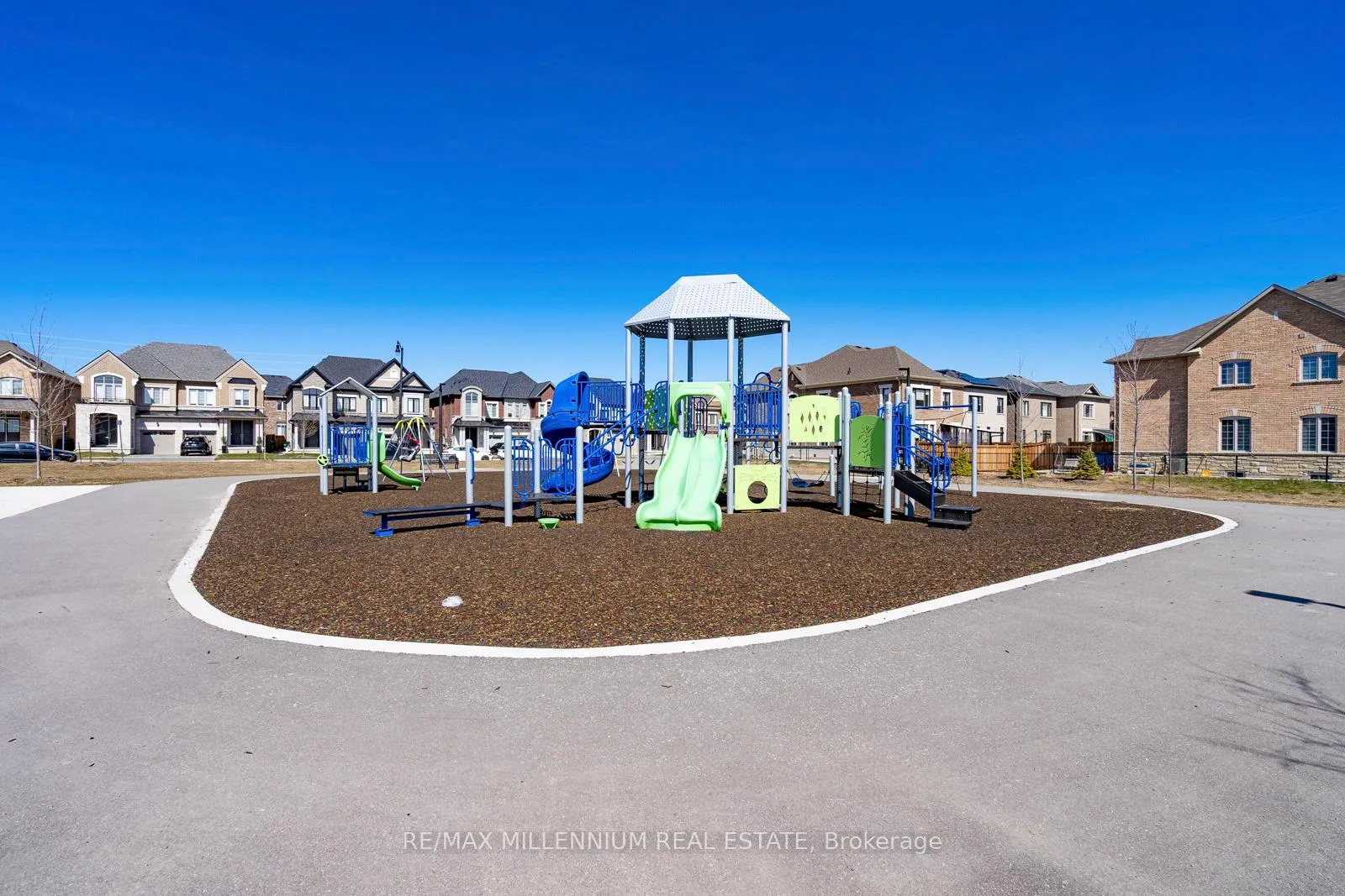 Photo 40 of Unit Upper, 28 Brent Stephens Way, Brampton, Northwest Brampton — HOMEH