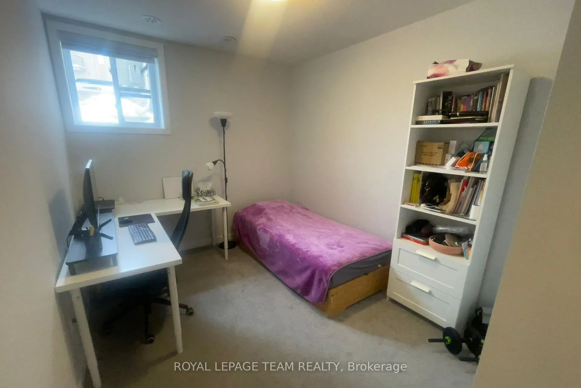 Photo 8 of 230 Mishi Private, Ottawa, CFB Rockcliffe and Area — HOMEH
