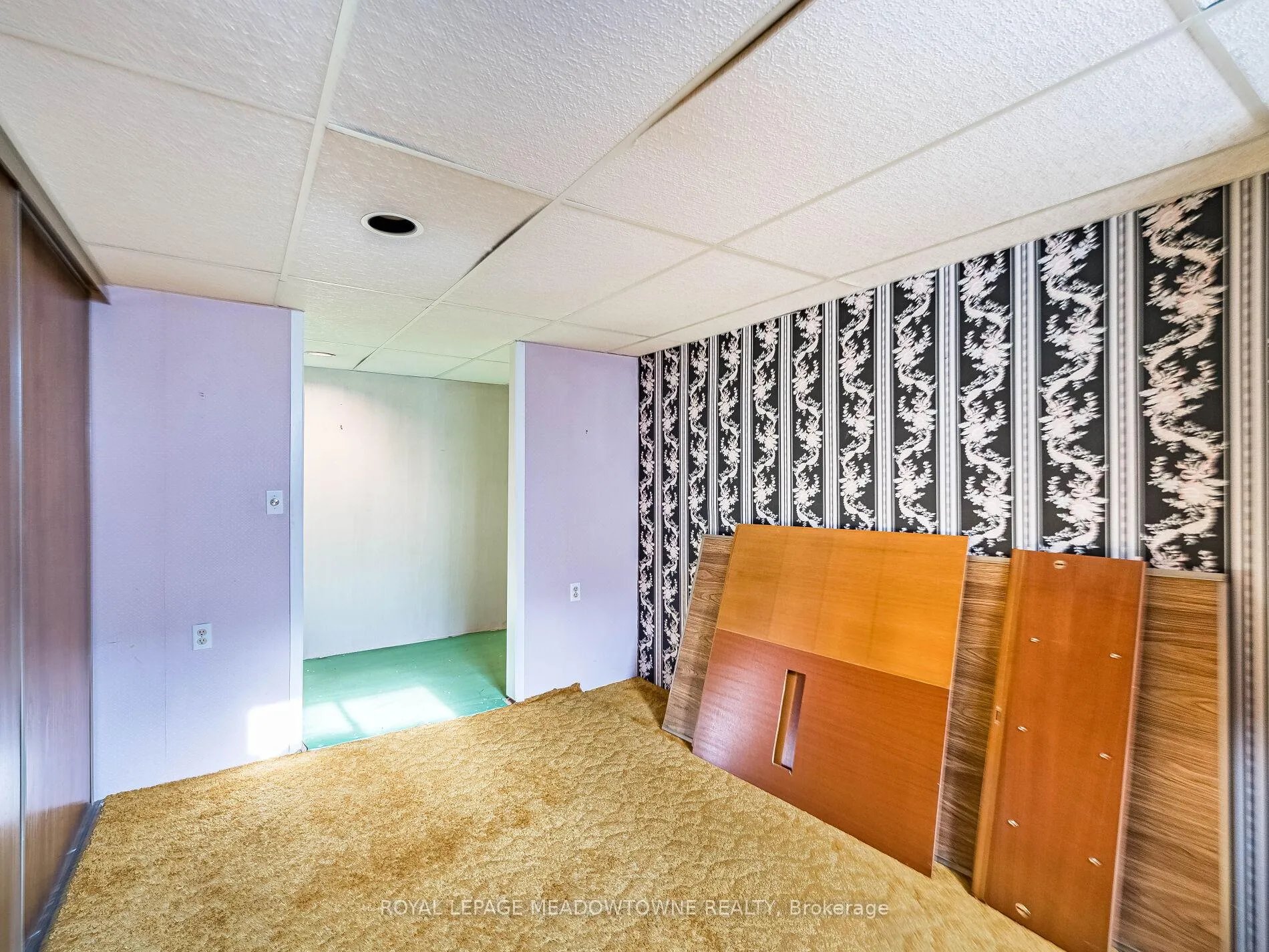Photo 43 of 66 Pluto Drive, Brampton, Madoc — HOMEH