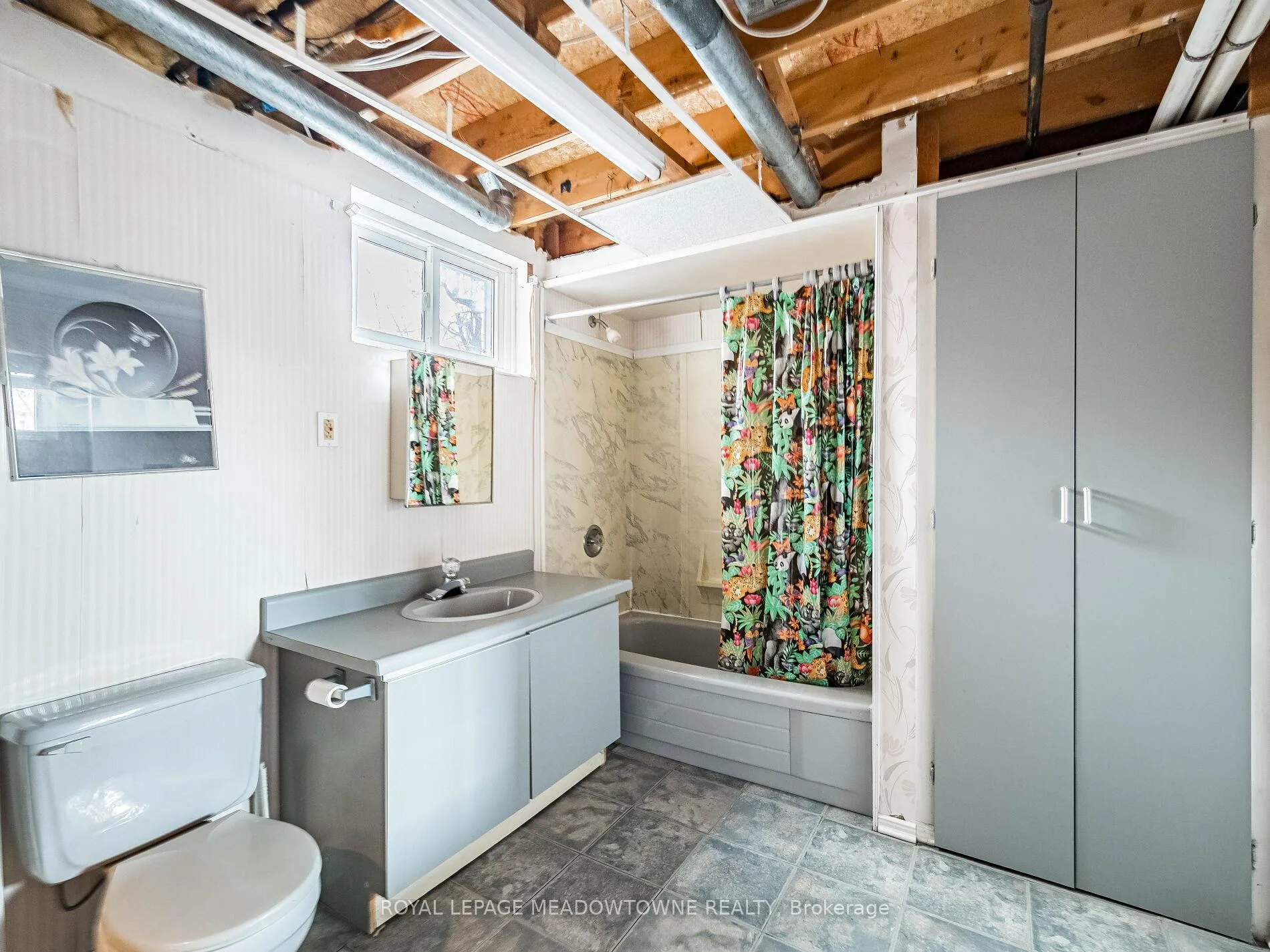 Photo 45 of 66 Pluto Drive, Brampton, Madoc — HOMEH