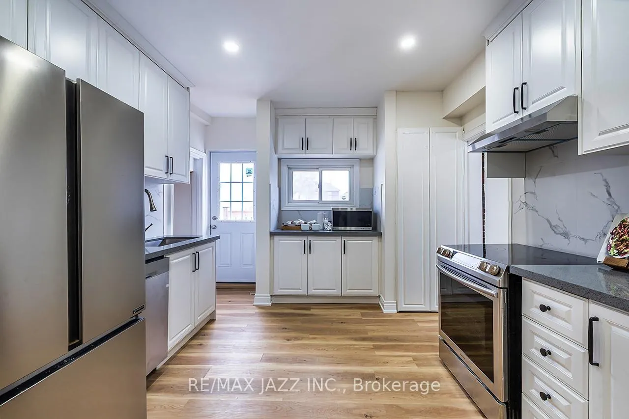 Photo 11 of 195 Drew Street, Oshawa, Central — HOMEH