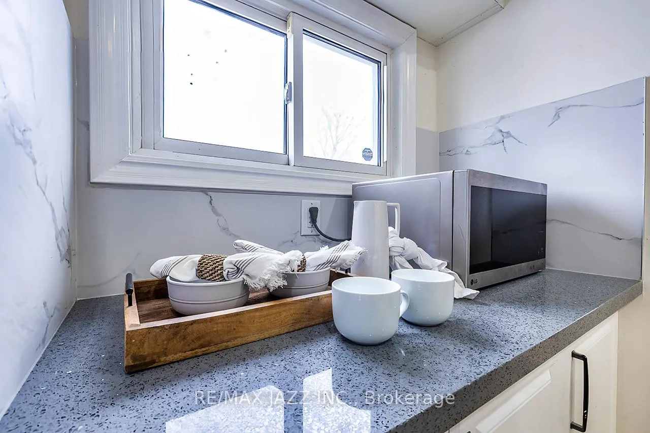 Photo 13 of 195 Drew Street, Oshawa, Central — HOMEH