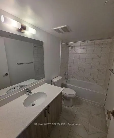 Photo 4 of Unit 609, 1010 Sandy Beach Road, Pickering, Bay Ridges — HOMEH
