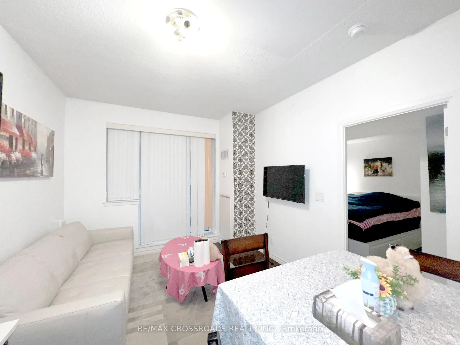 Photo 8 of Unit 815, 35 Hayden Street, Toronto, Church-Yonge Corridor — HOMEH