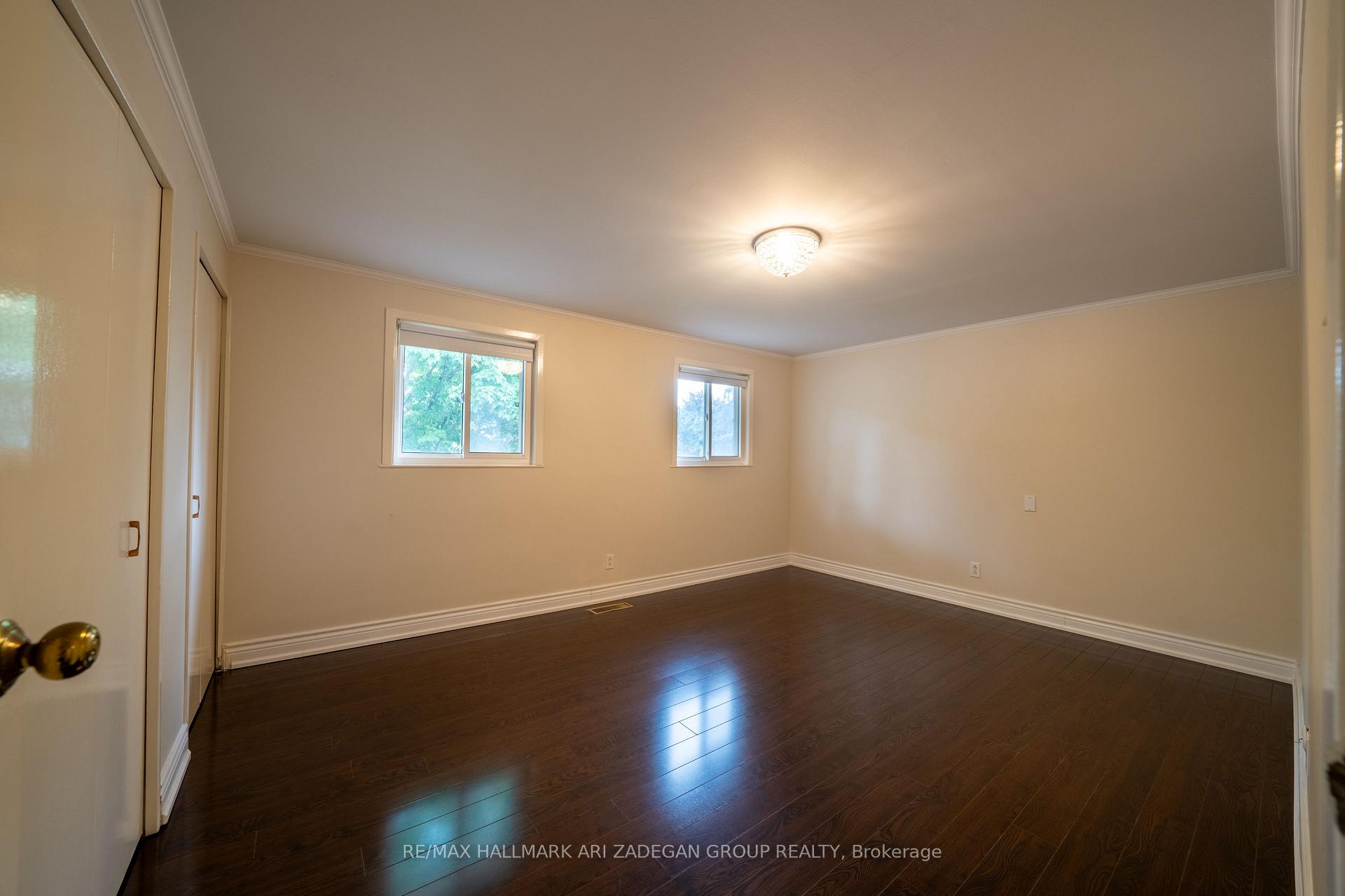Photo 22 of 22 Silver Aspen Drive, Markham, Thornhill — HOMEH
