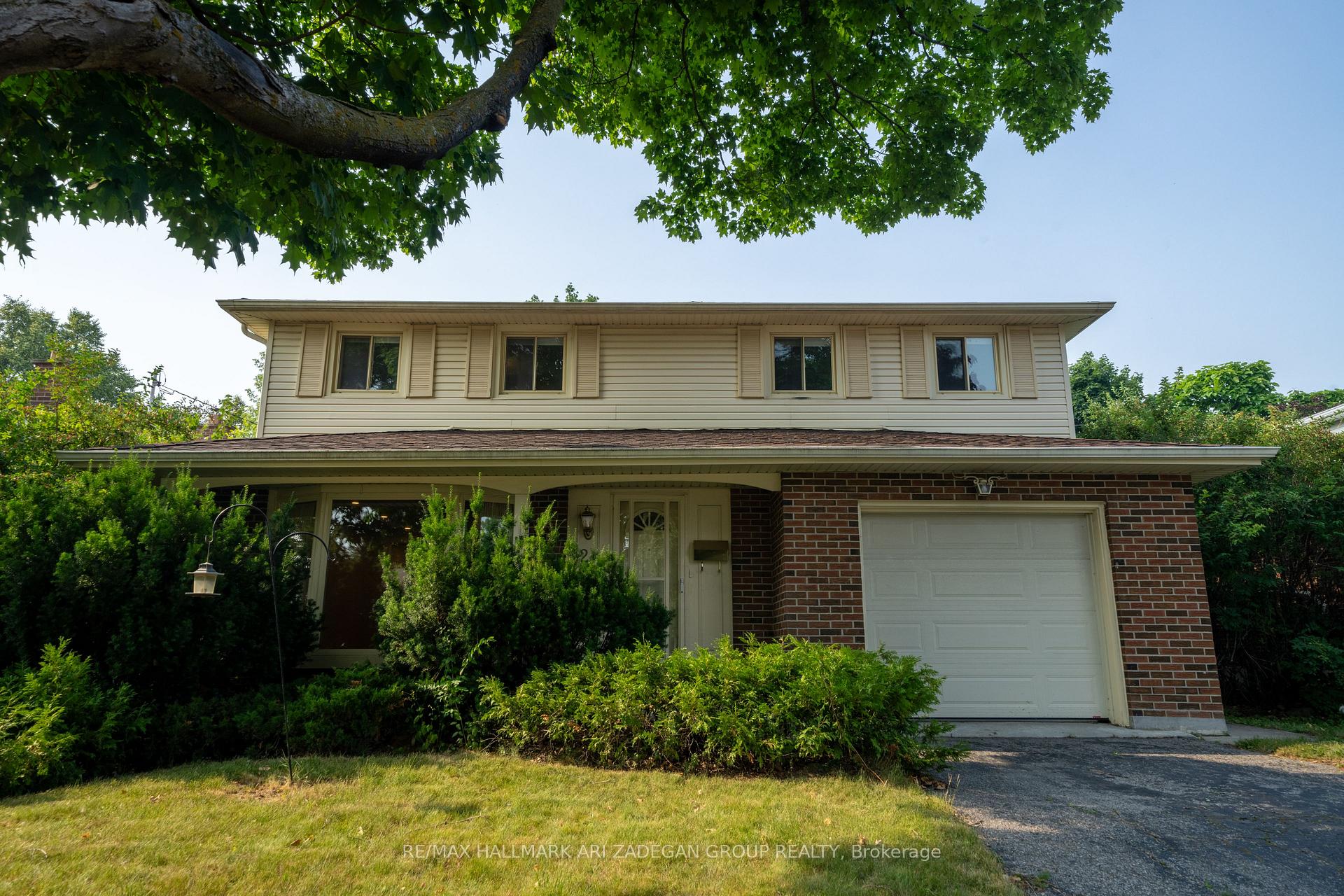 Photo 35 of 22 Silver Aspen Drive, Markham, Thornhill — HOMEH