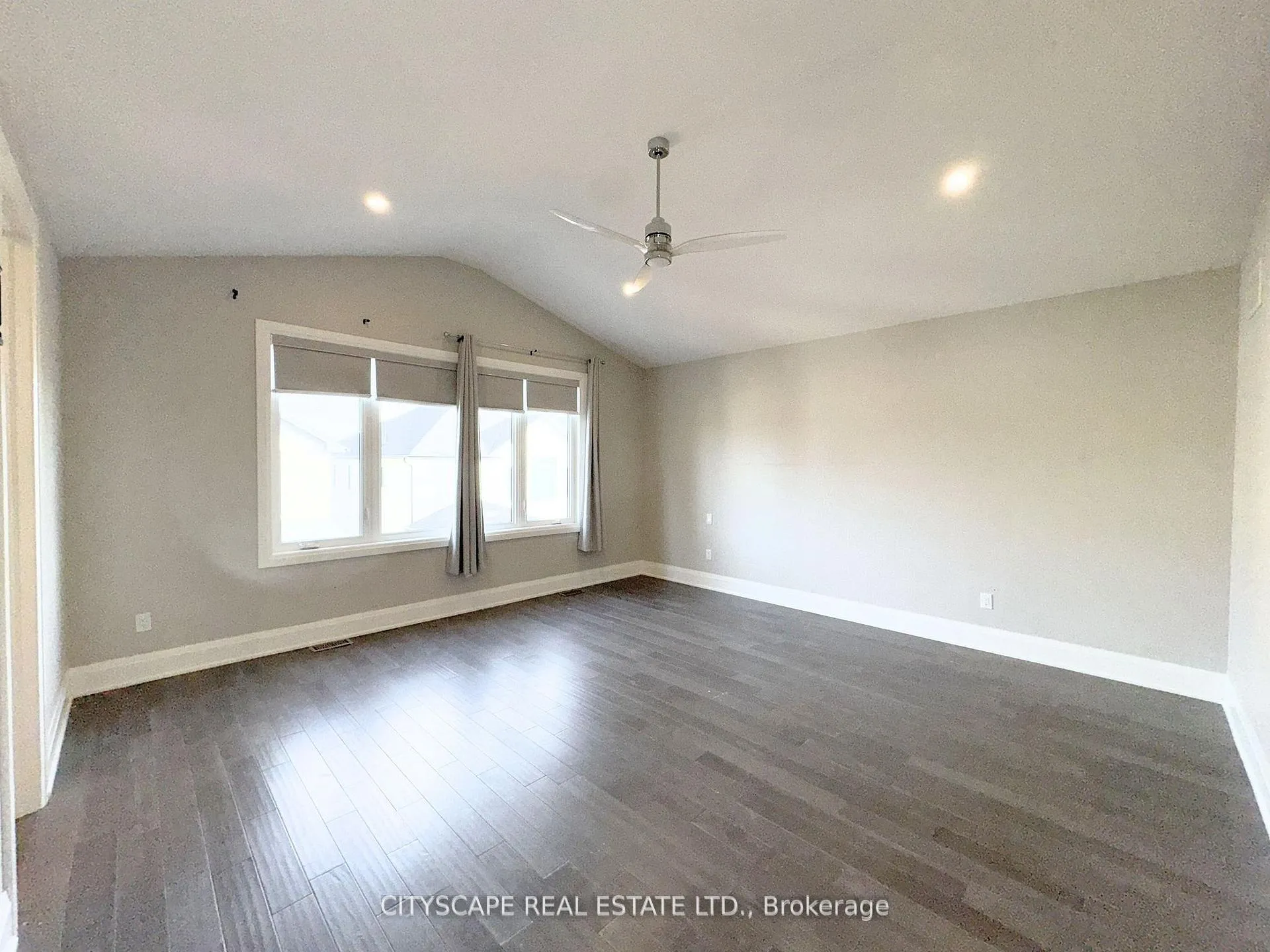Photo 22 of 5074 Kalar Road, Niagara Falls, Ascot — HOMEH