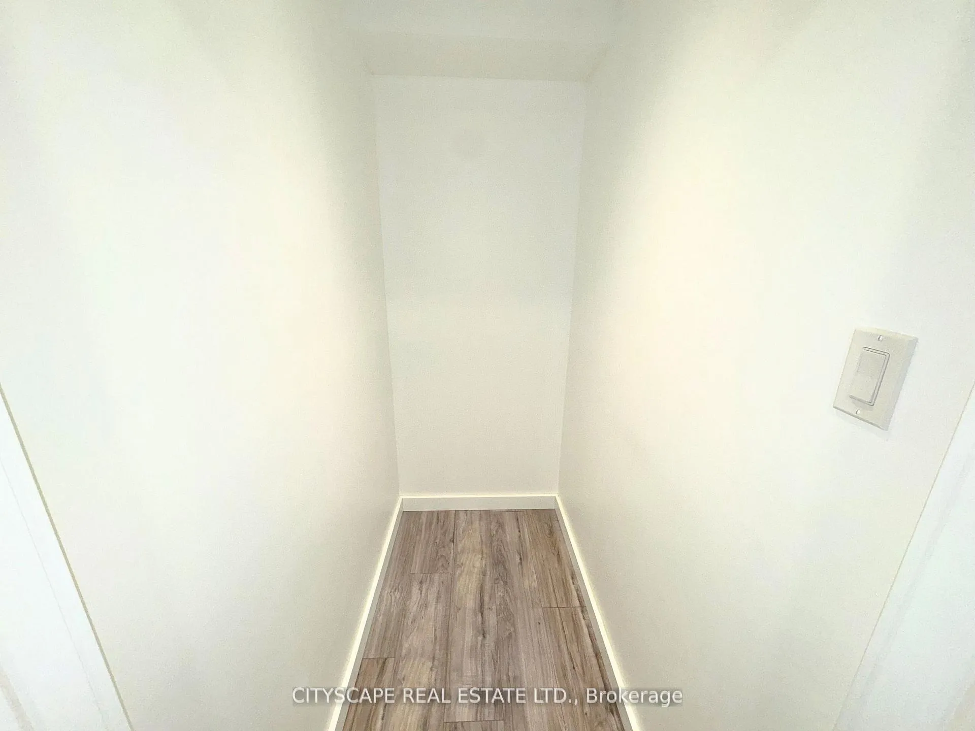 Photo 43 of 5074 Kalar Road, Niagara Falls, Ascot — HOMEH