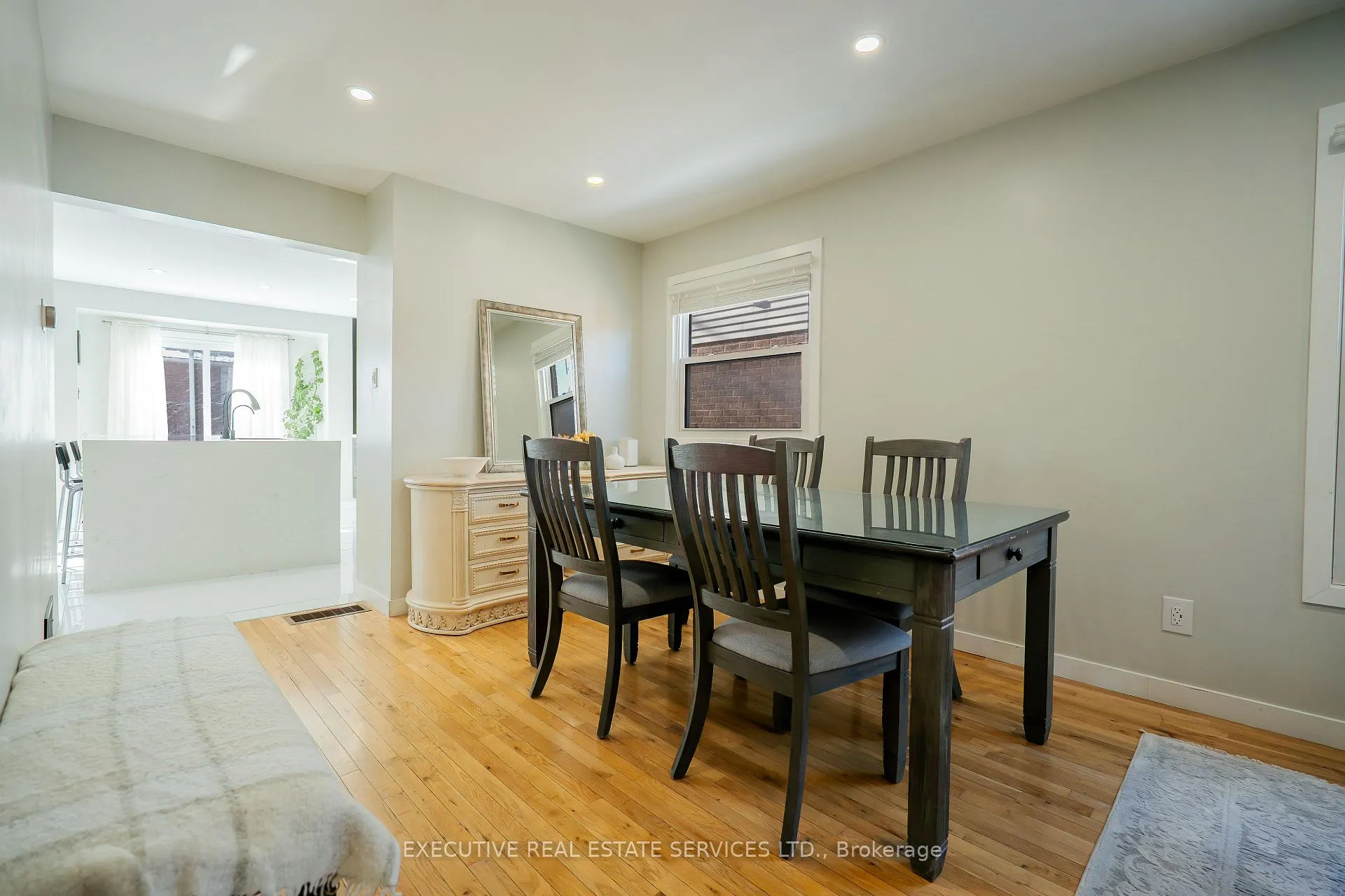 Photo 15 of 26 Stalbridge Avenue, Brampton, Fletcher's Creek South — HOMEH