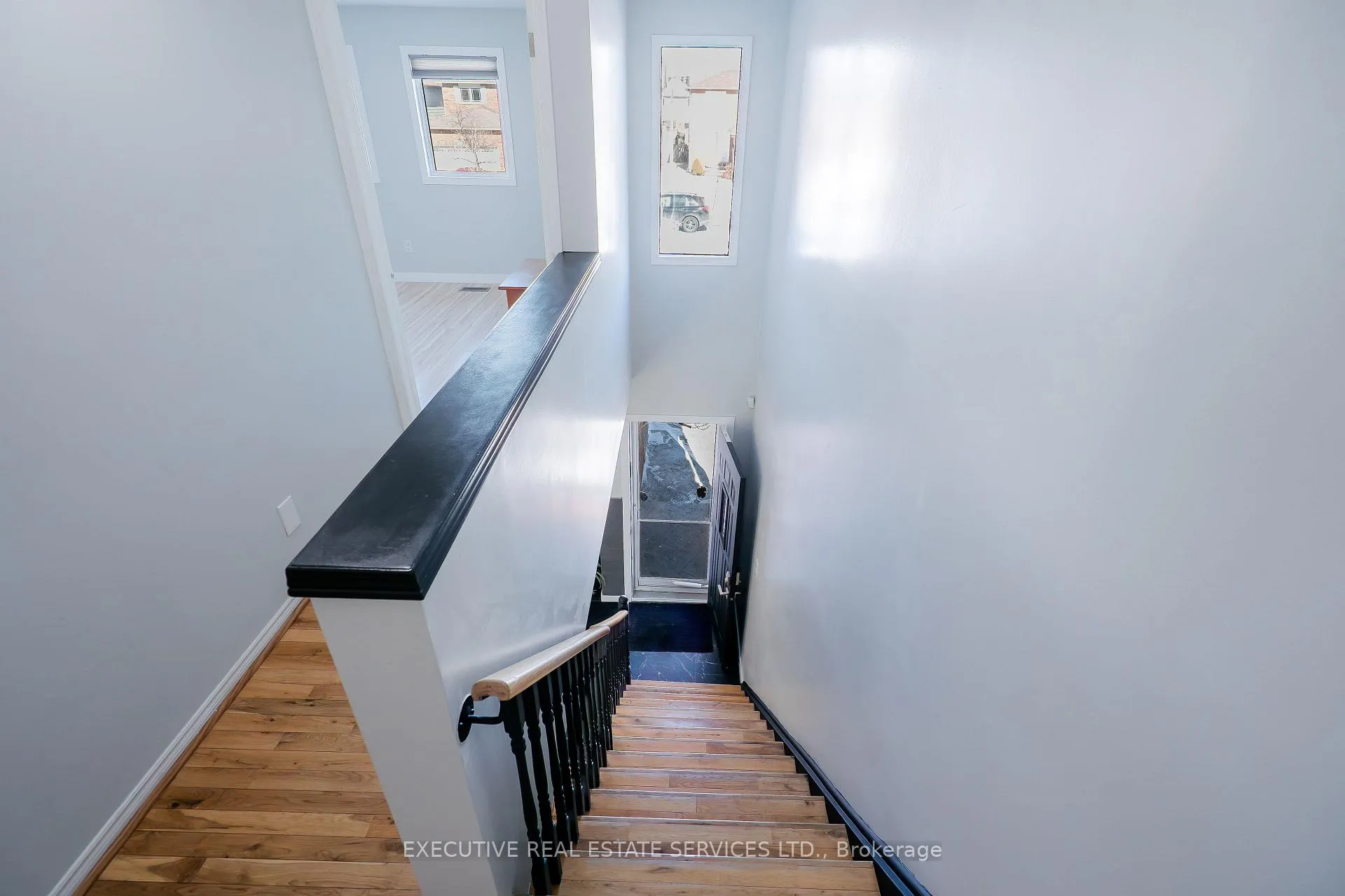 Photo 22 of 26 Stalbridge Avenue, Brampton, Fletcher's Creek South — HOMEH