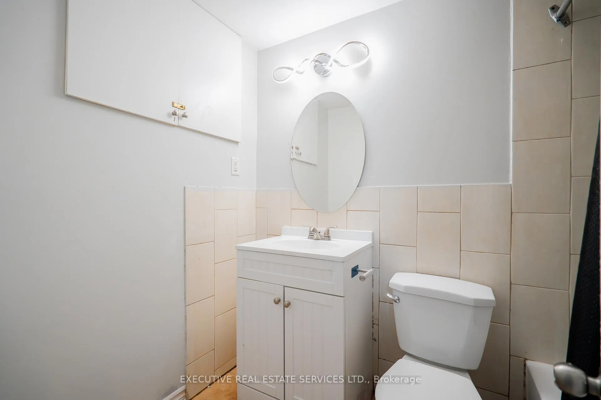 Photo 34 of 26 Stalbridge Avenue, Brampton, Fletcher's Creek South — HOMEH