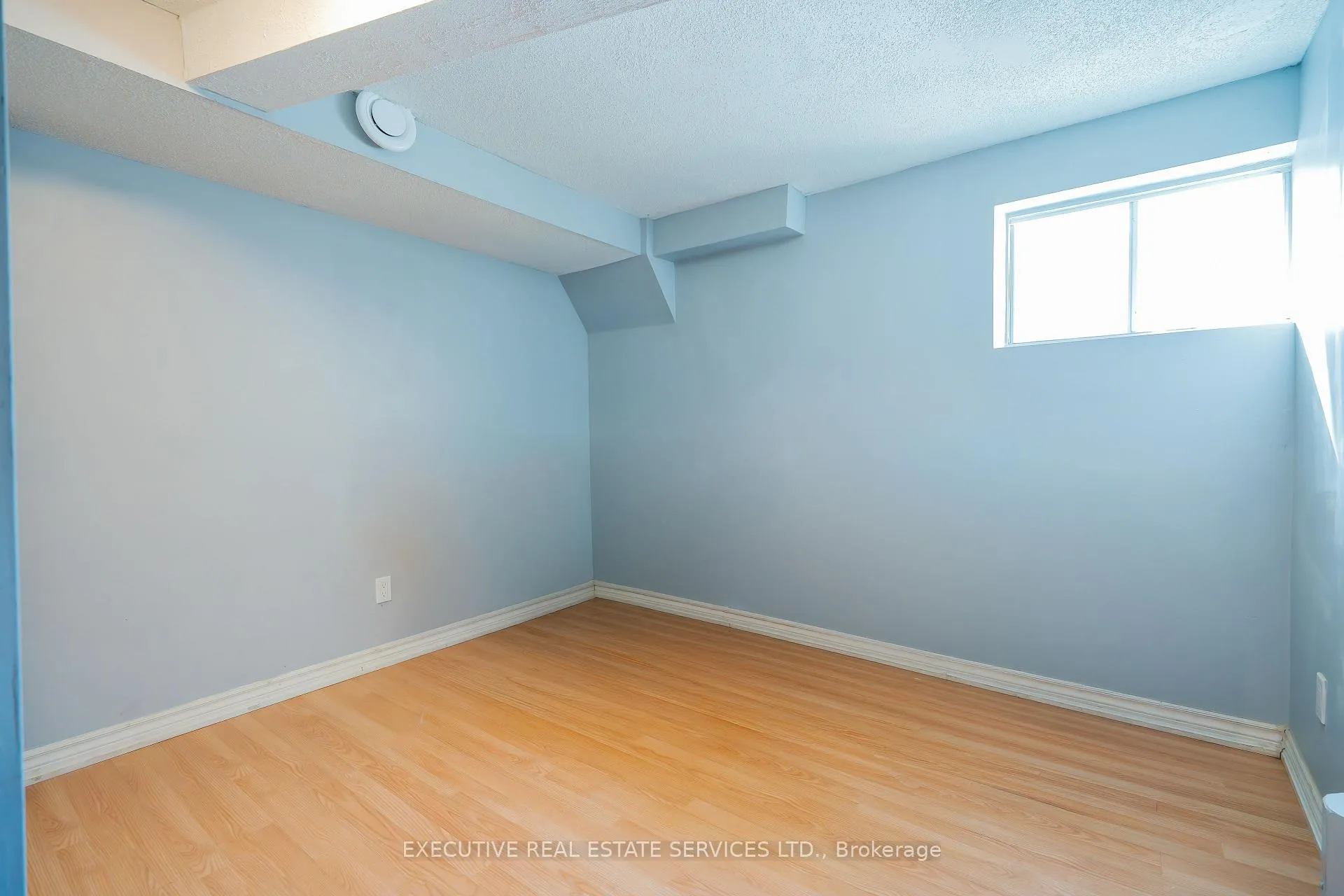 Photo 42 of 26 Stalbridge Avenue, Brampton, Fletcher's Creek South — HOMEH