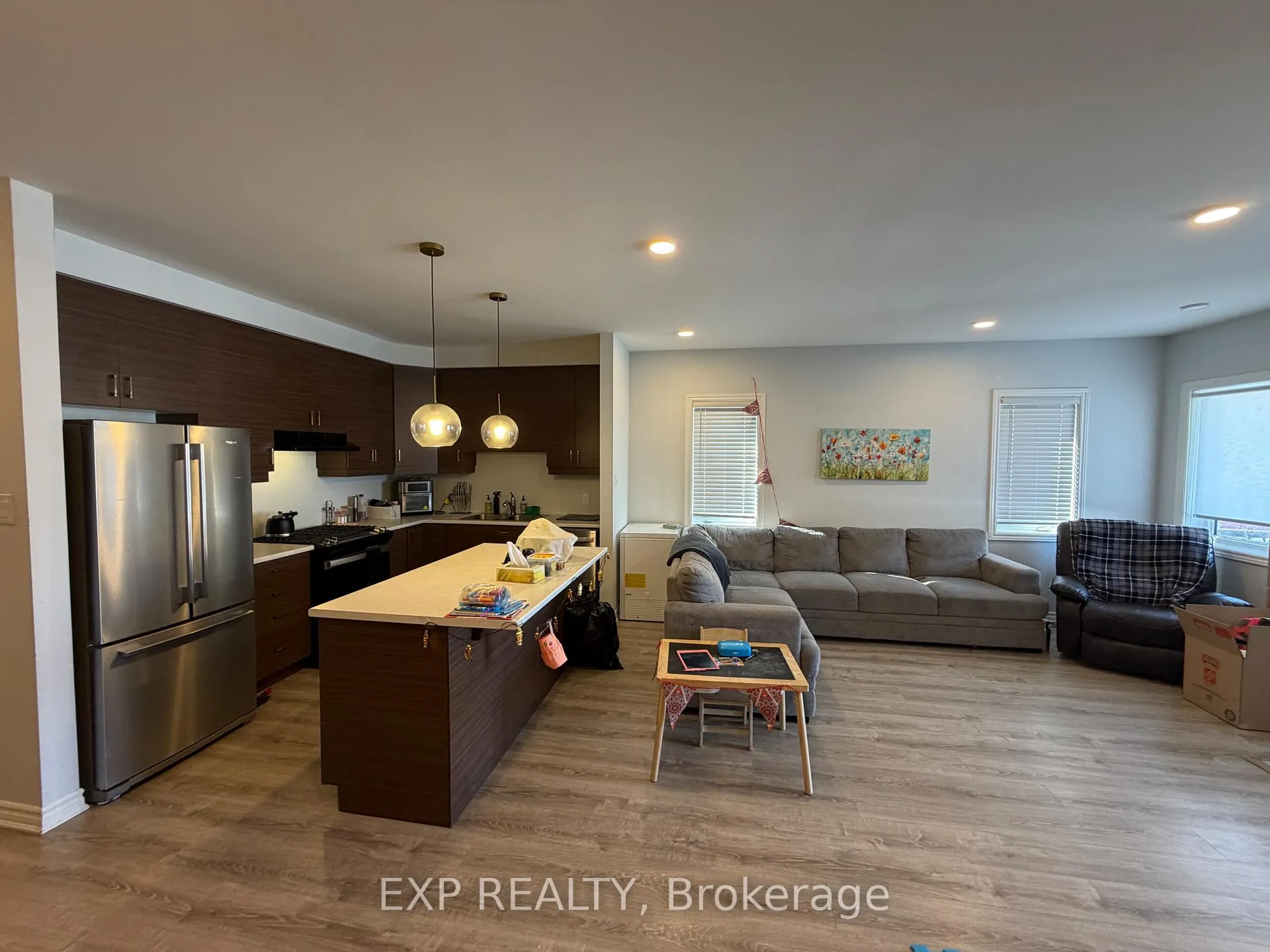 Photo 6 of 700 Lapland Private, Ottawa, Kanata - Emerald Meadows/Trailwest — HOMEH