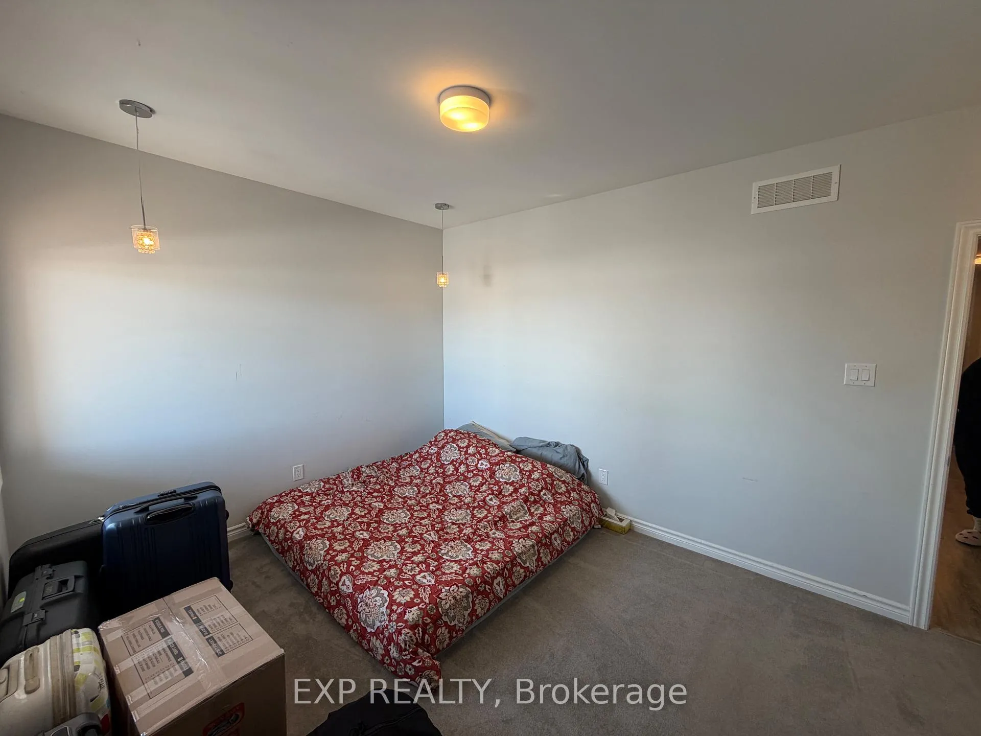 Photo 10 of 700 Lapland Private, Ottawa, Kanata - Emerald Meadows/Trailwest — HOMEH