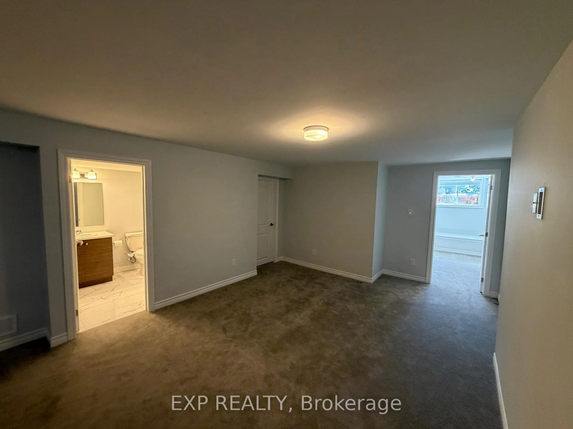 Photo 17 of 700 Lapland Private, Ottawa, Kanata - Emerald Meadows/Trailwest — HOMEH