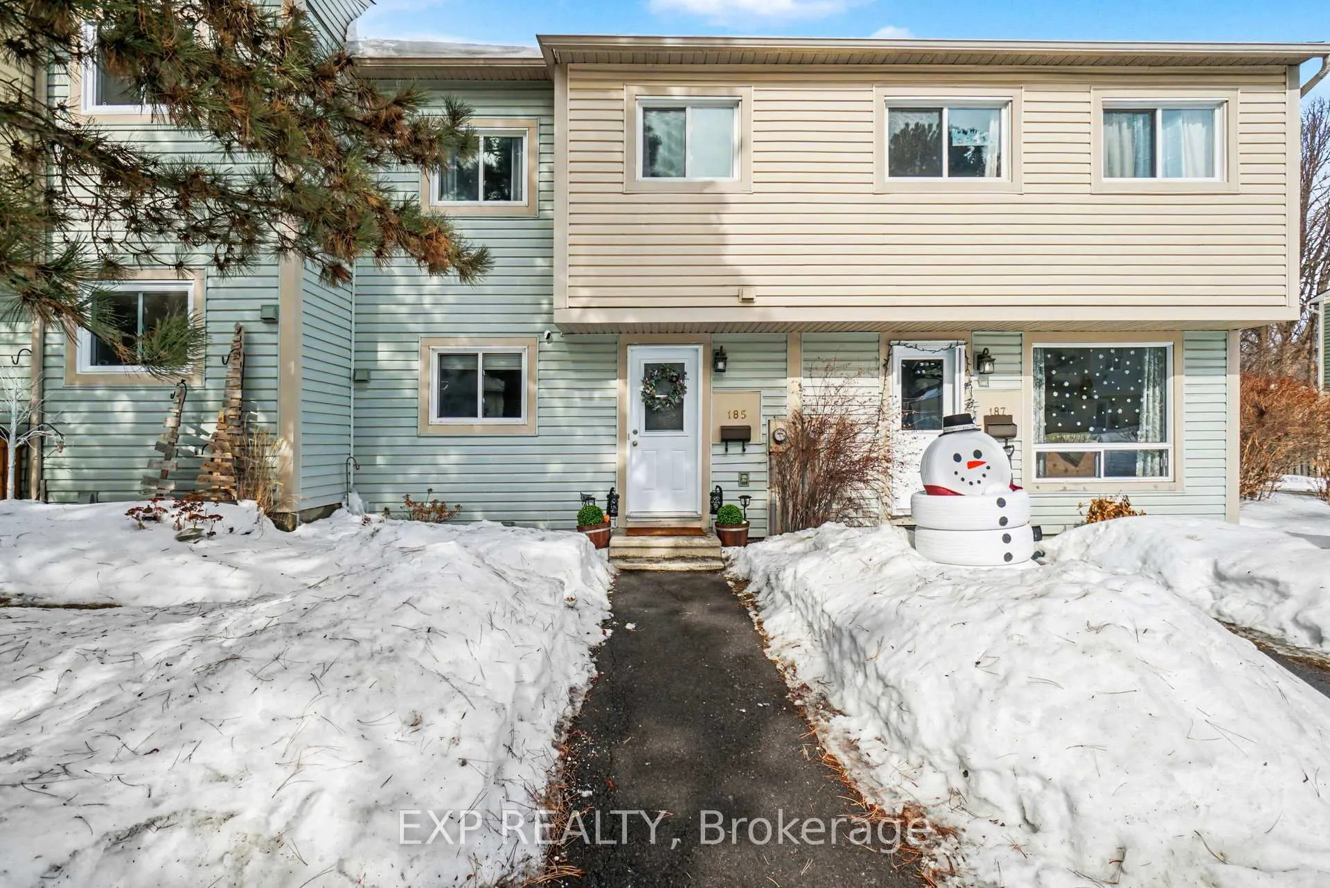 Photo 2 of 185 Teal Crescent, Ottawa, Chatelaine Village — HOMEH