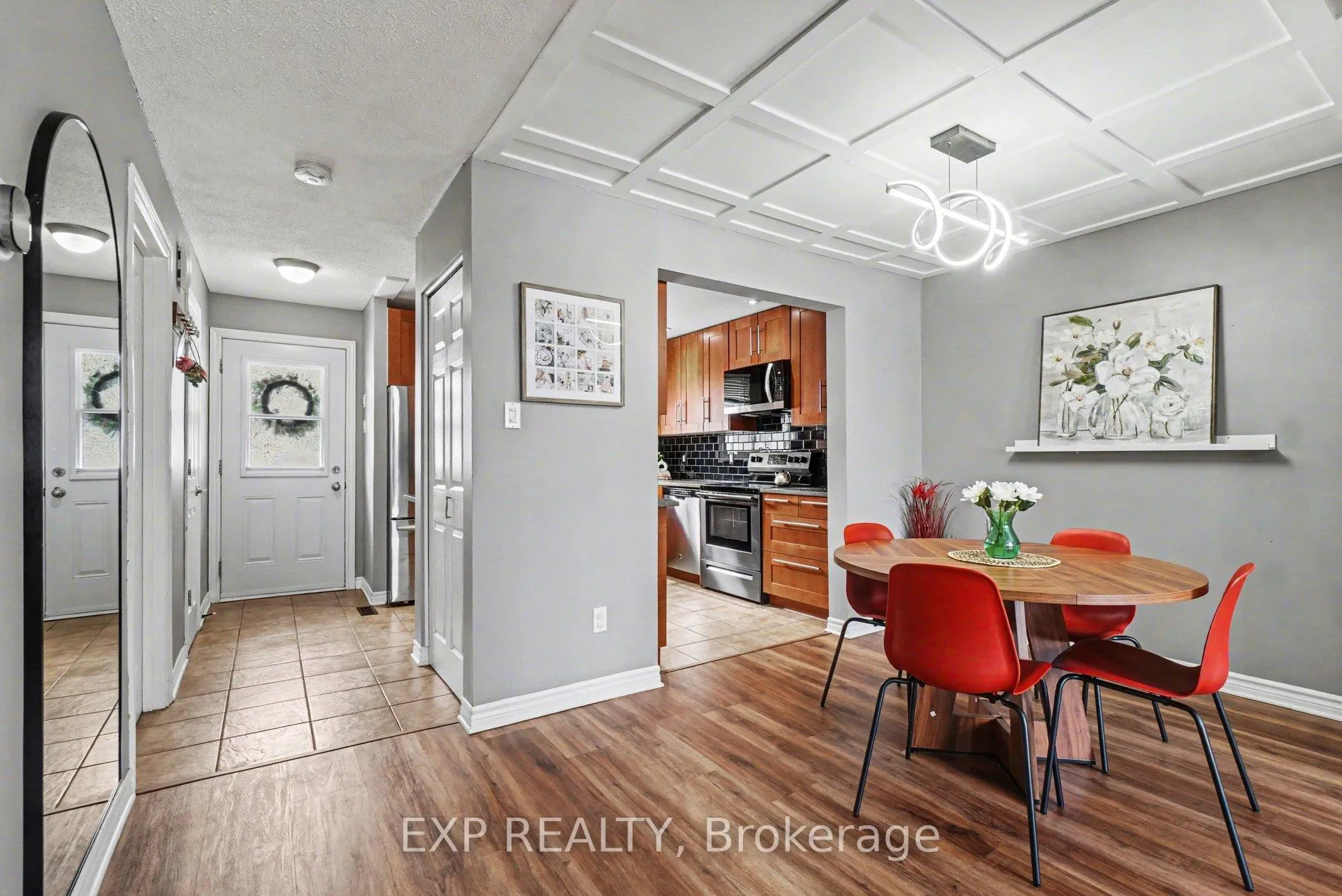 Photo 6 of 185 Teal Crescent, Ottawa, Chatelaine Village — HOMEH