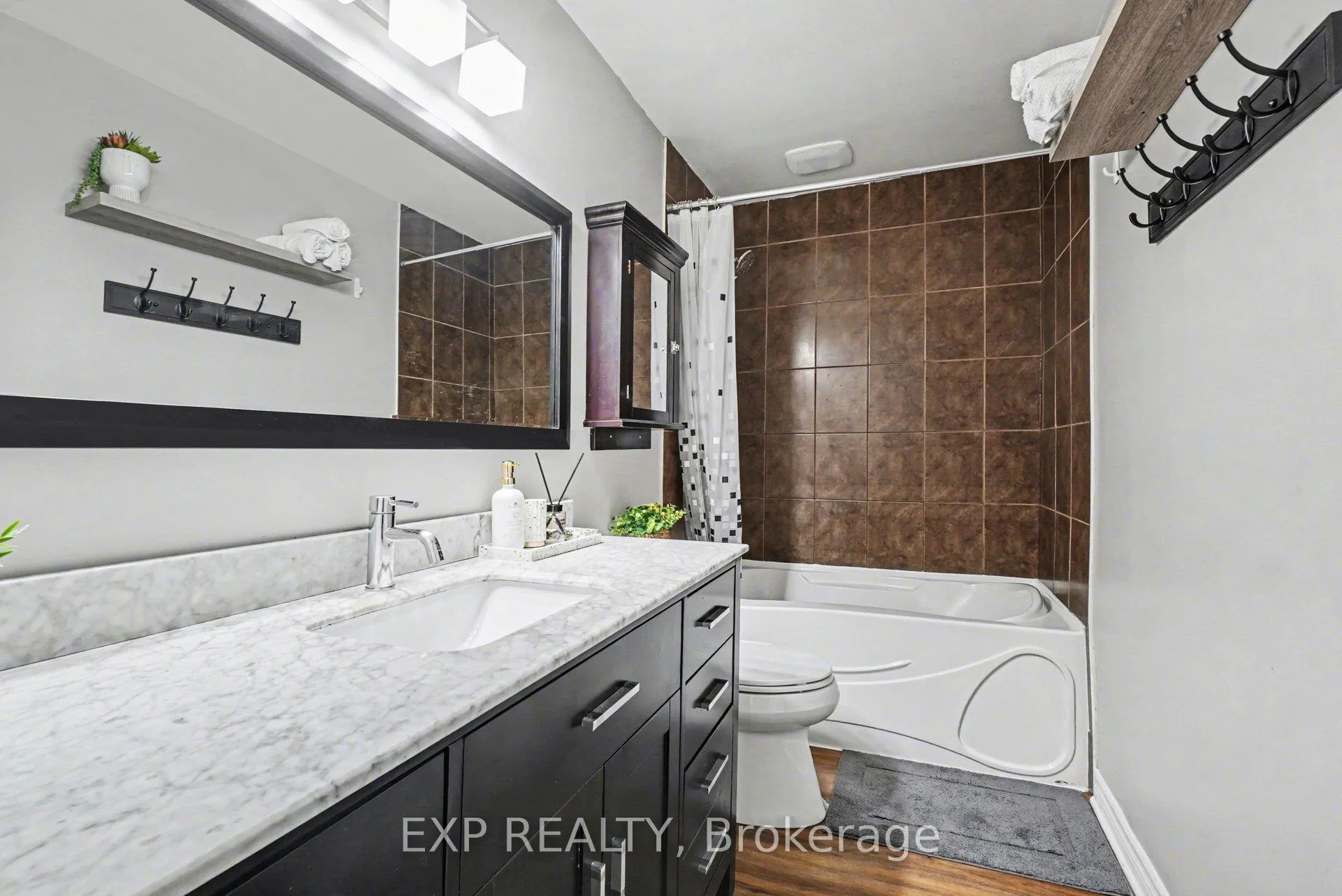 Photo 16 of 185 Teal Crescent, Ottawa, Chatelaine Village — HOMEH