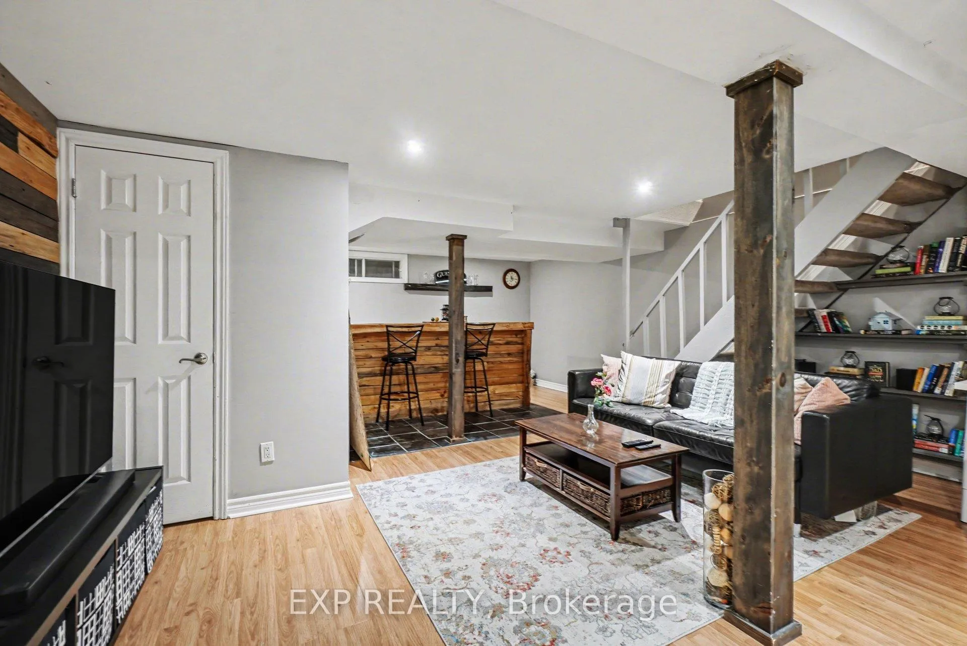 Photo 19 of 185 Teal Crescent, Ottawa, Chatelaine Village — HOMEH