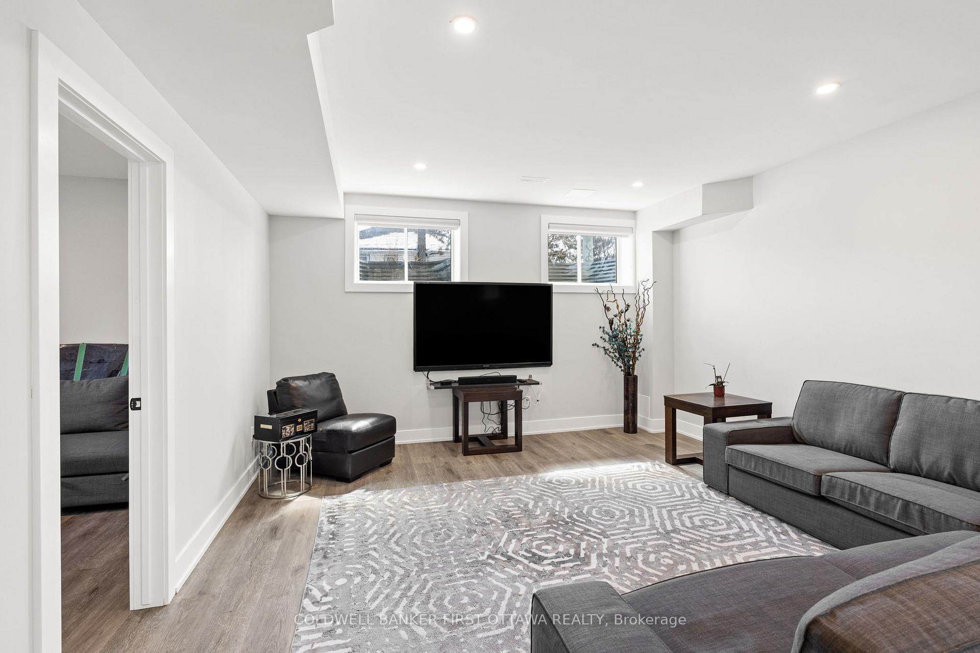 Photo 38 of Unit A, 30 David Drive, Ottawa, Meadowlands/St. Claire Gardens — HOMEH