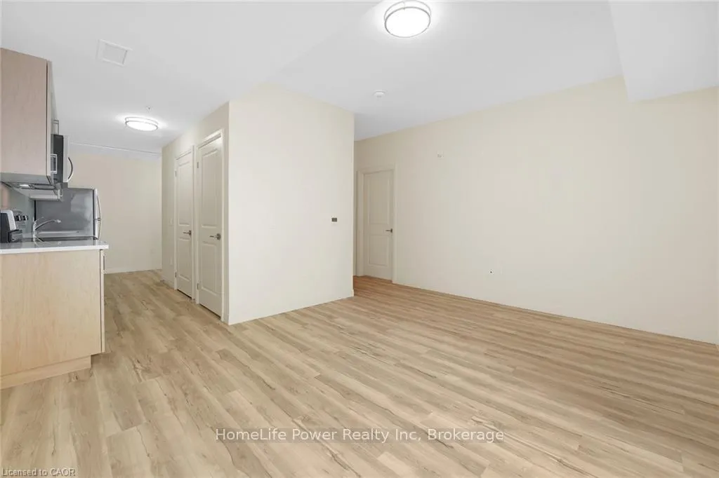 Photo 3 of Unit 325, 301 Westmount Road W, Kitchener — HOMEH